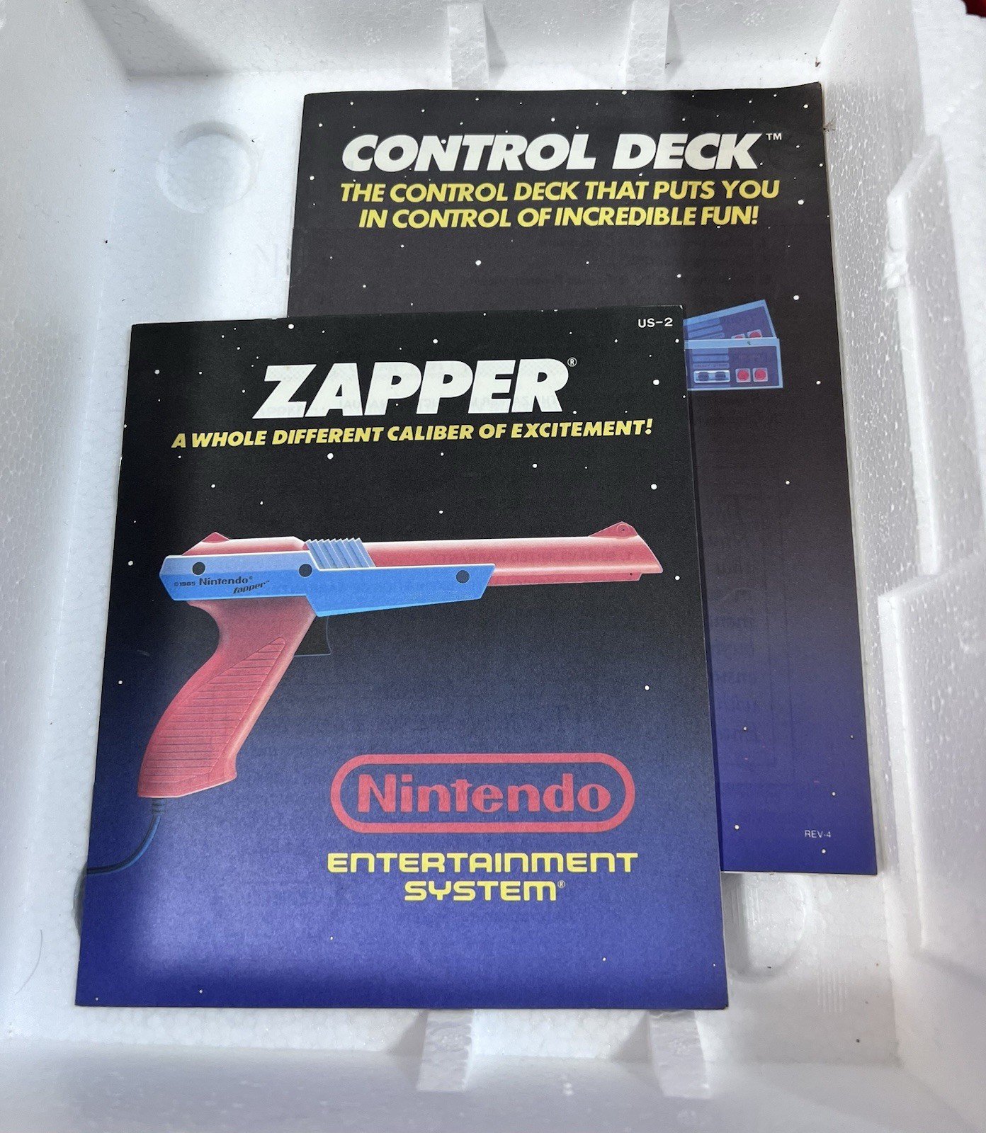 NES Nintendo Entertainment System Action Set Home Console Complete In Box CIB