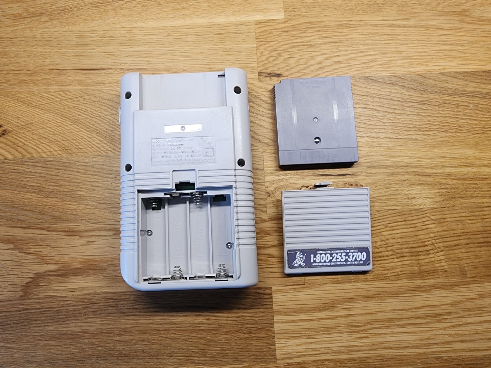 Original Nintendo Game Boy DMG Handheld Authentic RESTORED + Glass Screen & Game