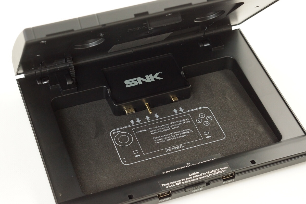 NEO GEO X GOLD CONSOLE GOOD Handheld System with Arcade Stick 20 Games X0905