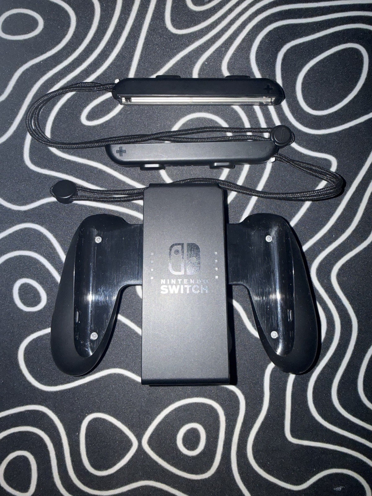 USED Nintendo Switch Gray w/ Dock, Joy-Cons, Joy-Con Grip, and Wrist Straps