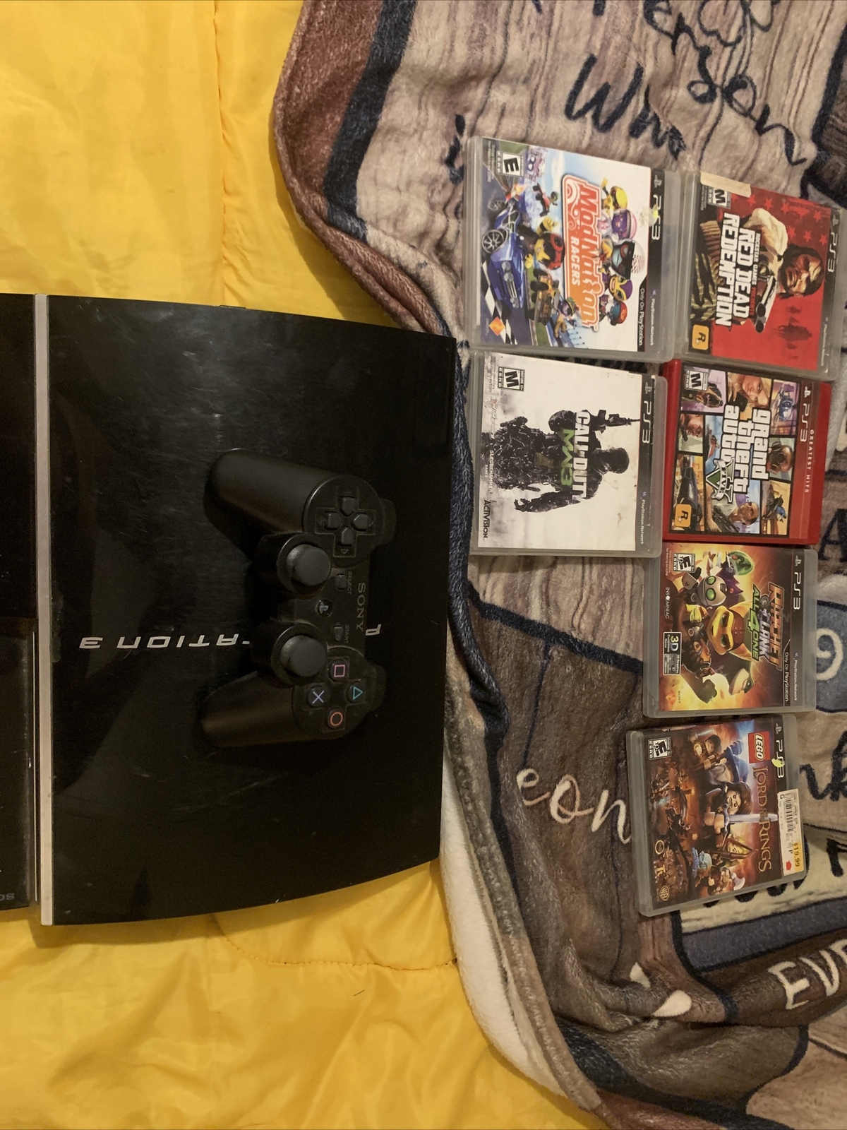 Sony PlayStation 3 Launch Edition 160 GB Console – Piano Black