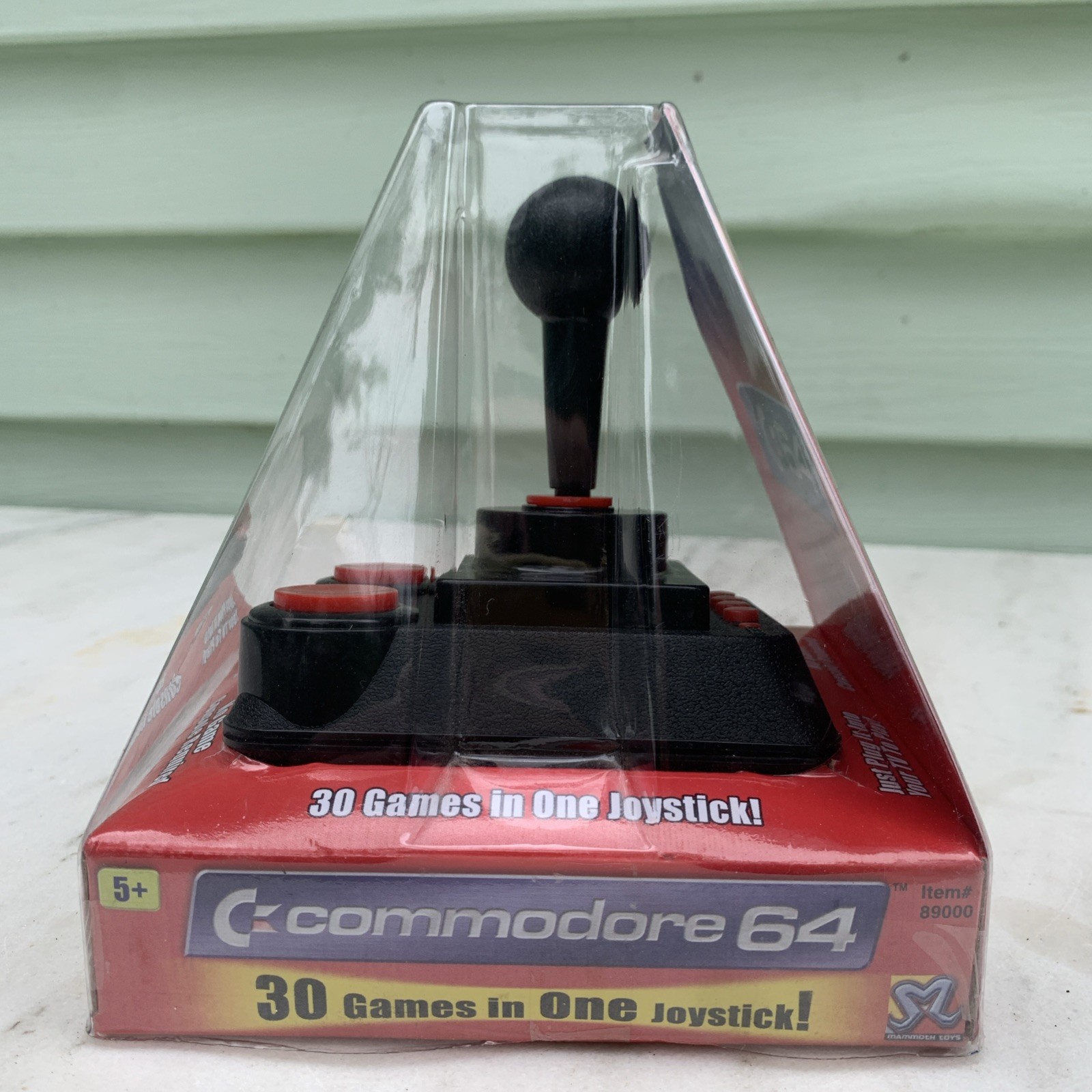 Commodore 64 30 Games In One Joystick 2004 New In Box Vintage