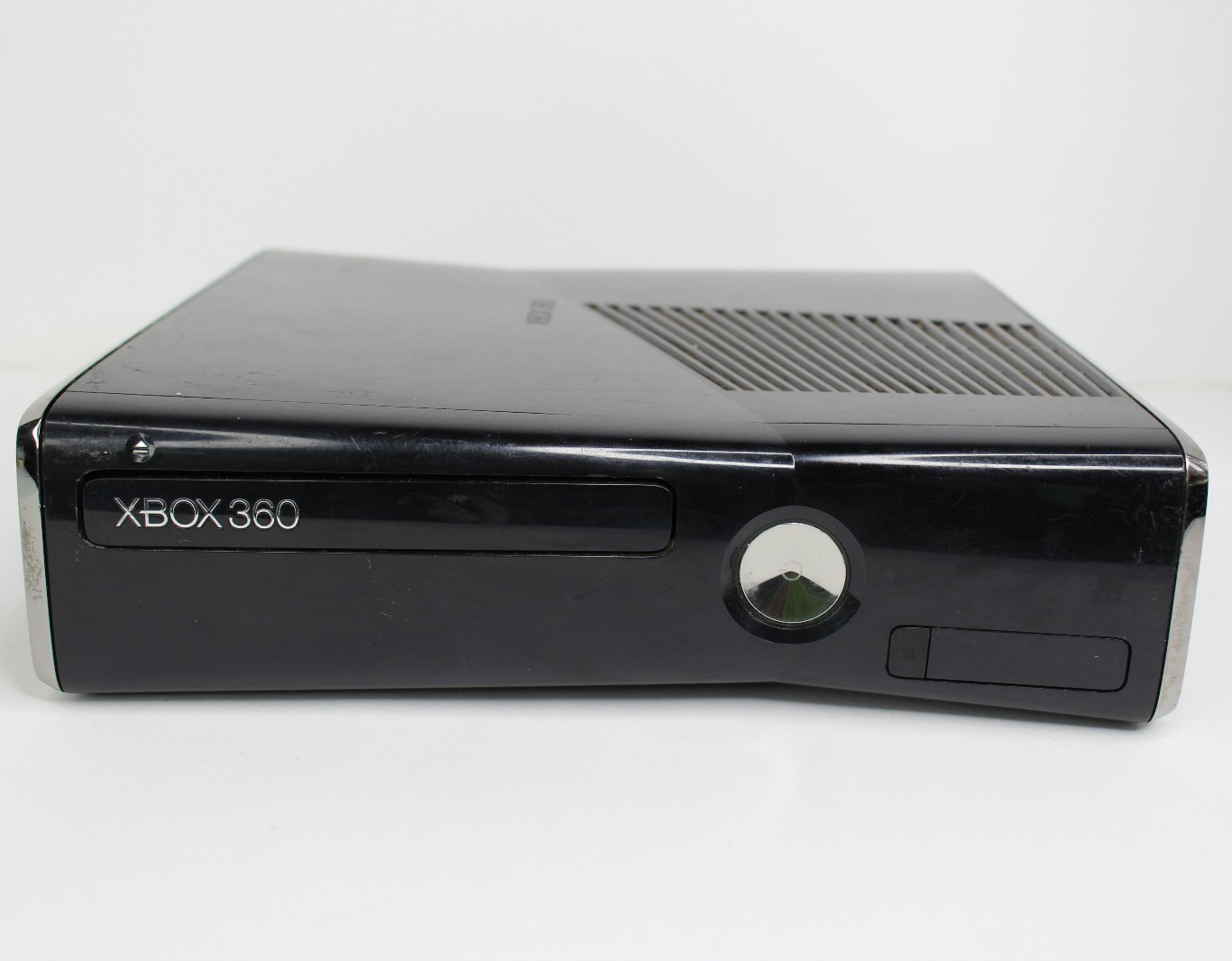 Microsoft Xbox 360 S Console Only NOT WORKING FOR PARTS ONLY Plays Games