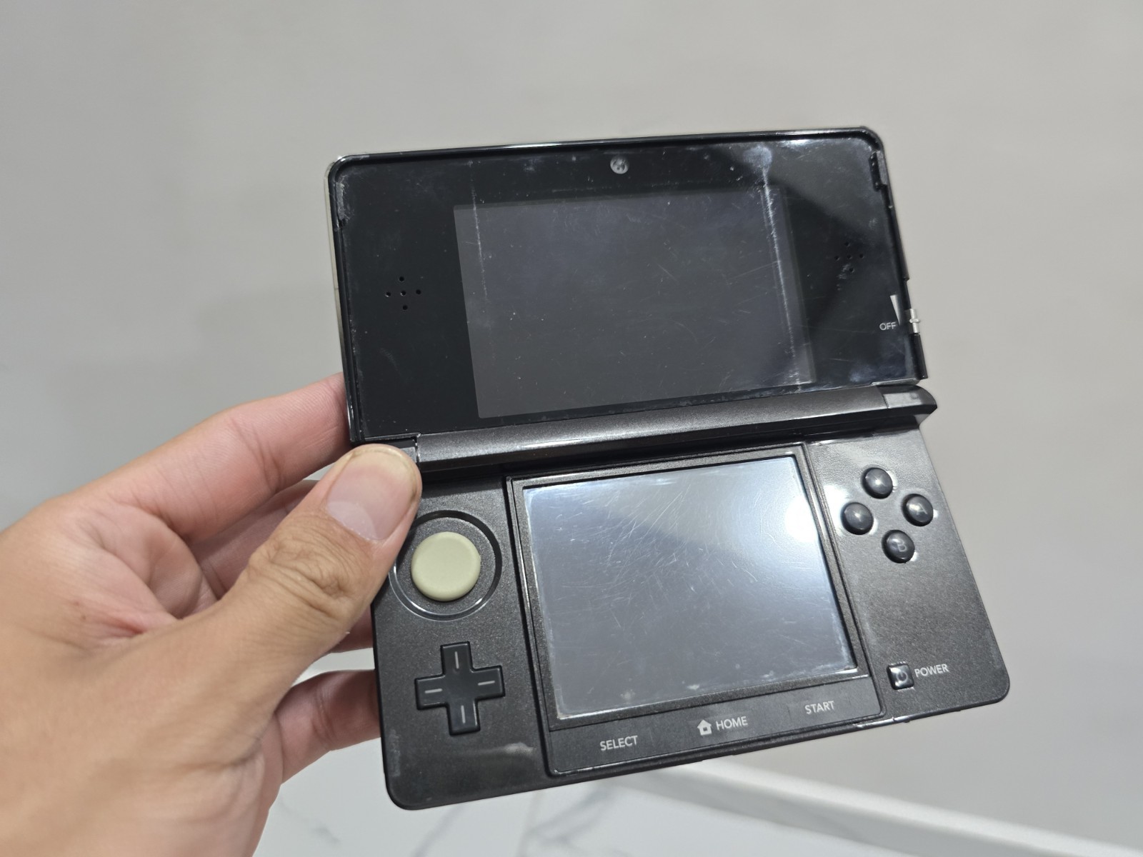 Nintendo 3DS Cosmo Black Handheld Console System CTR-001