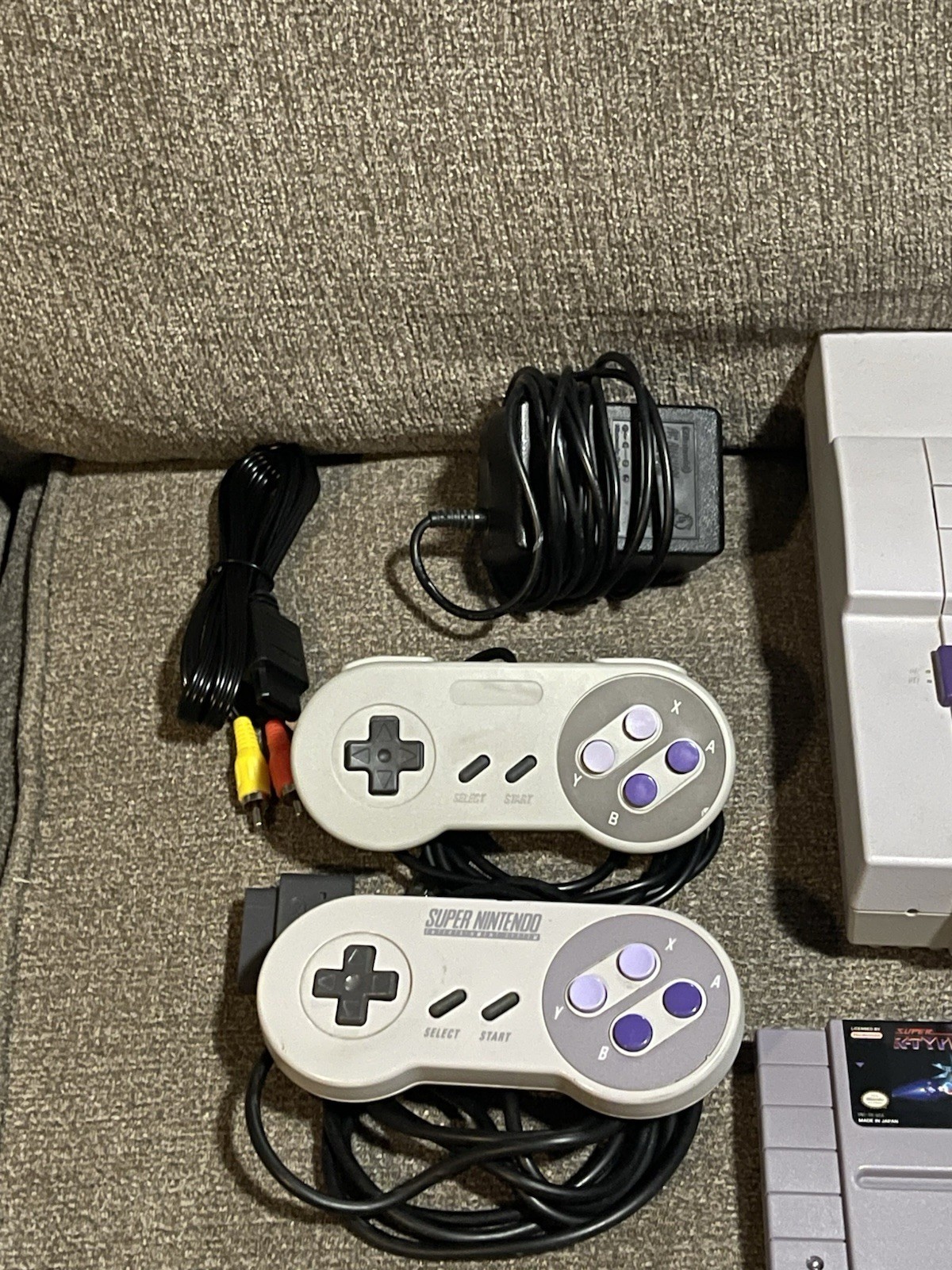 Super Nintendo SNES W/ Games & Controllers