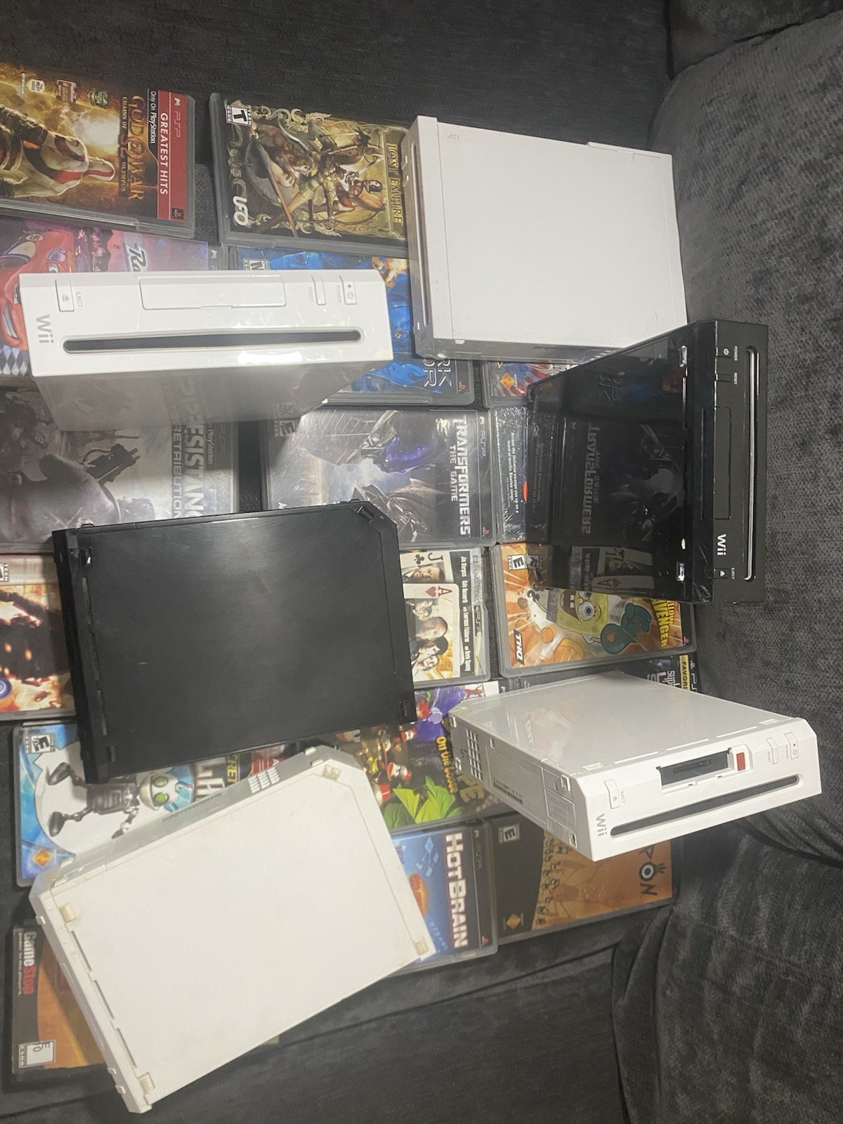 Nintendo Wii Console Lot White and Black USB-A Connectivity Home System