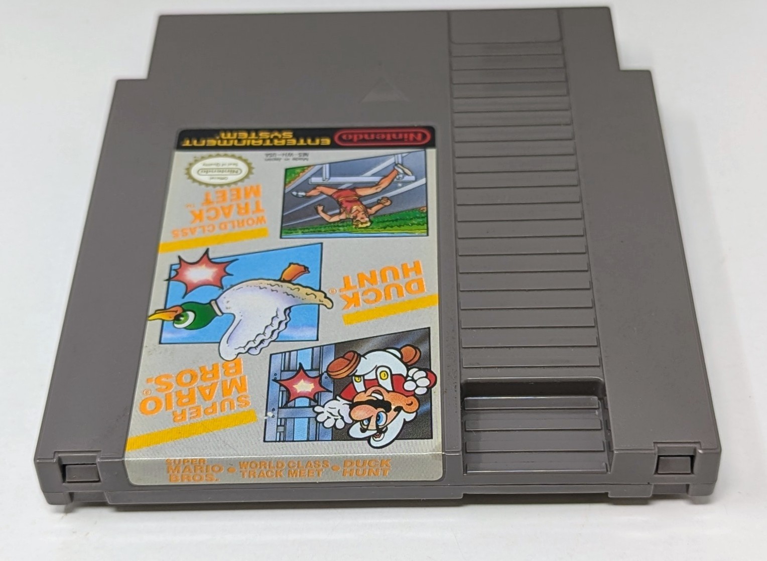 Nintendo NES Console Bundle w Super Mario/Duck Hunt/Track Meet- Read Description