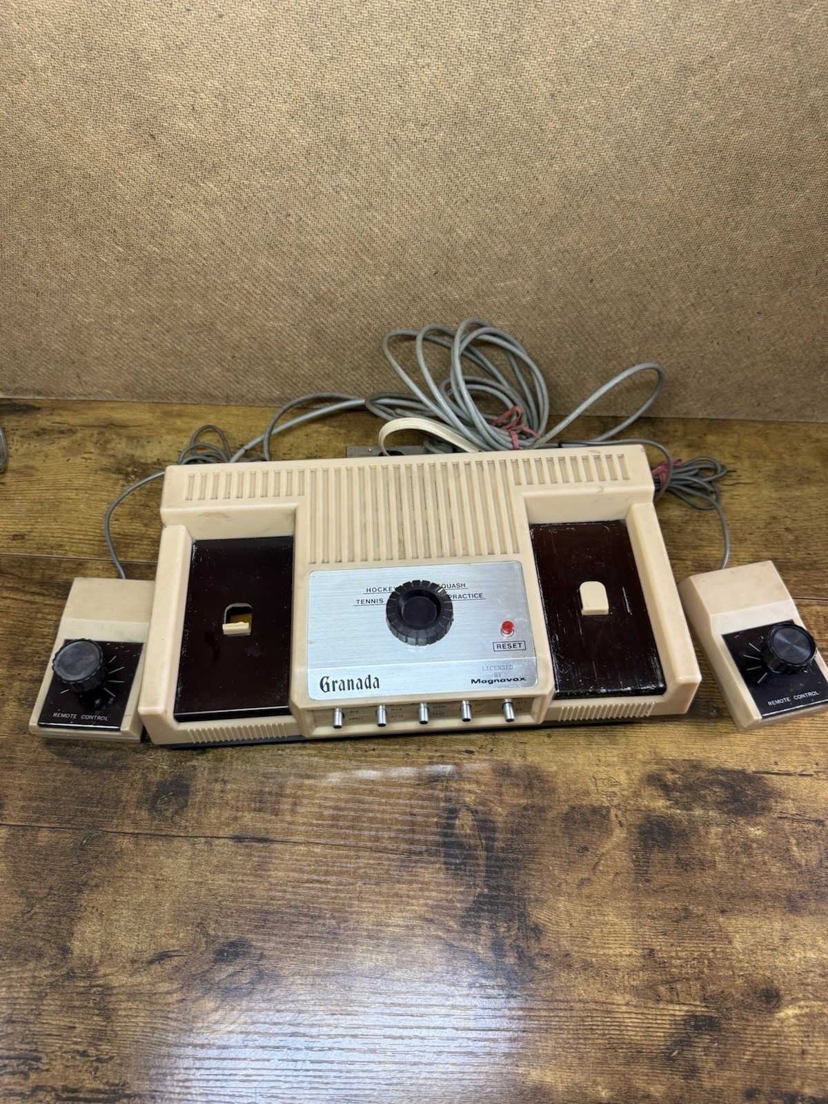 UNTESTED Magnavox Granada (1977) Model No. EP800 E&P Electronic Hockey Tennis