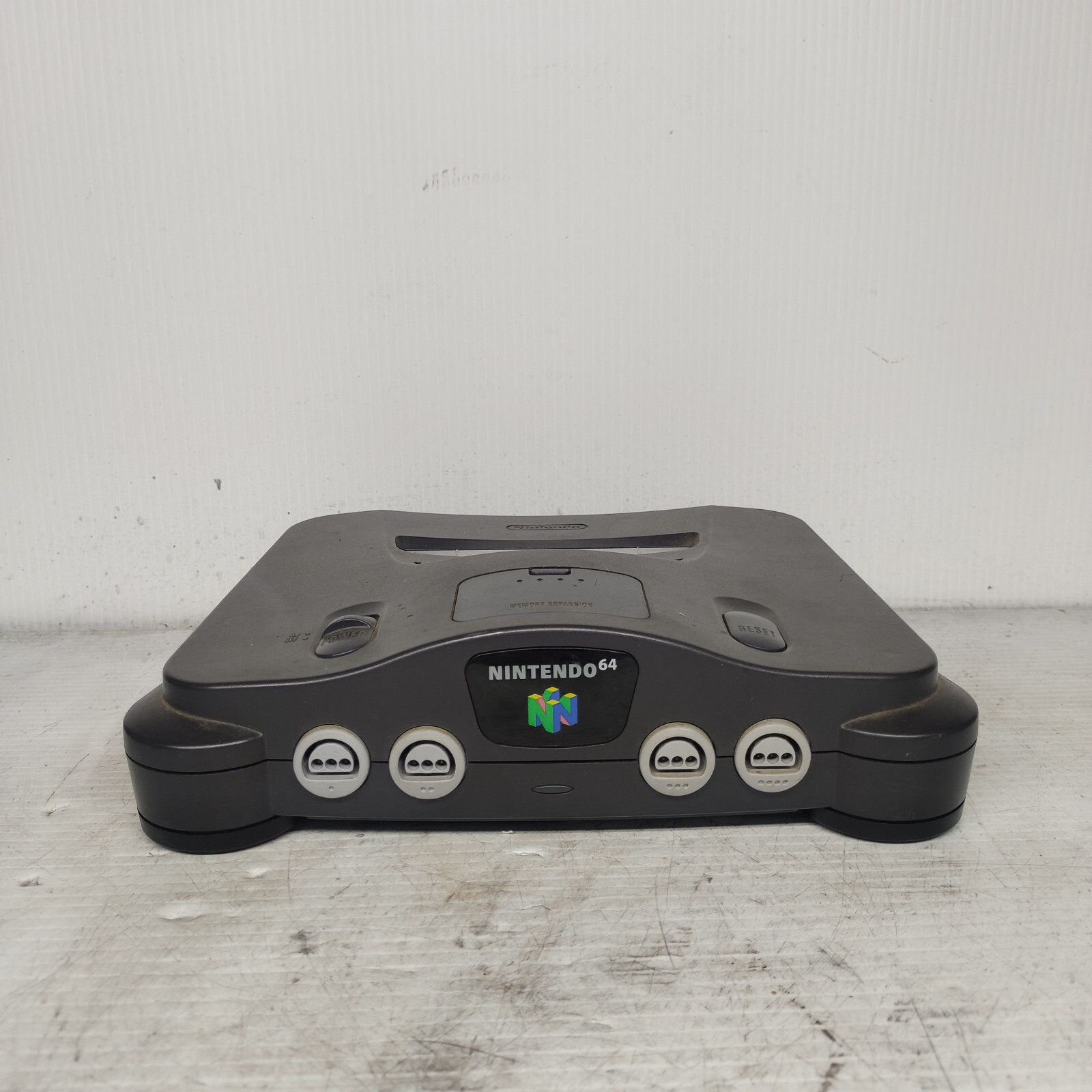 Nintendo 64 Console with Memory Expansion Card + 4 Controllers