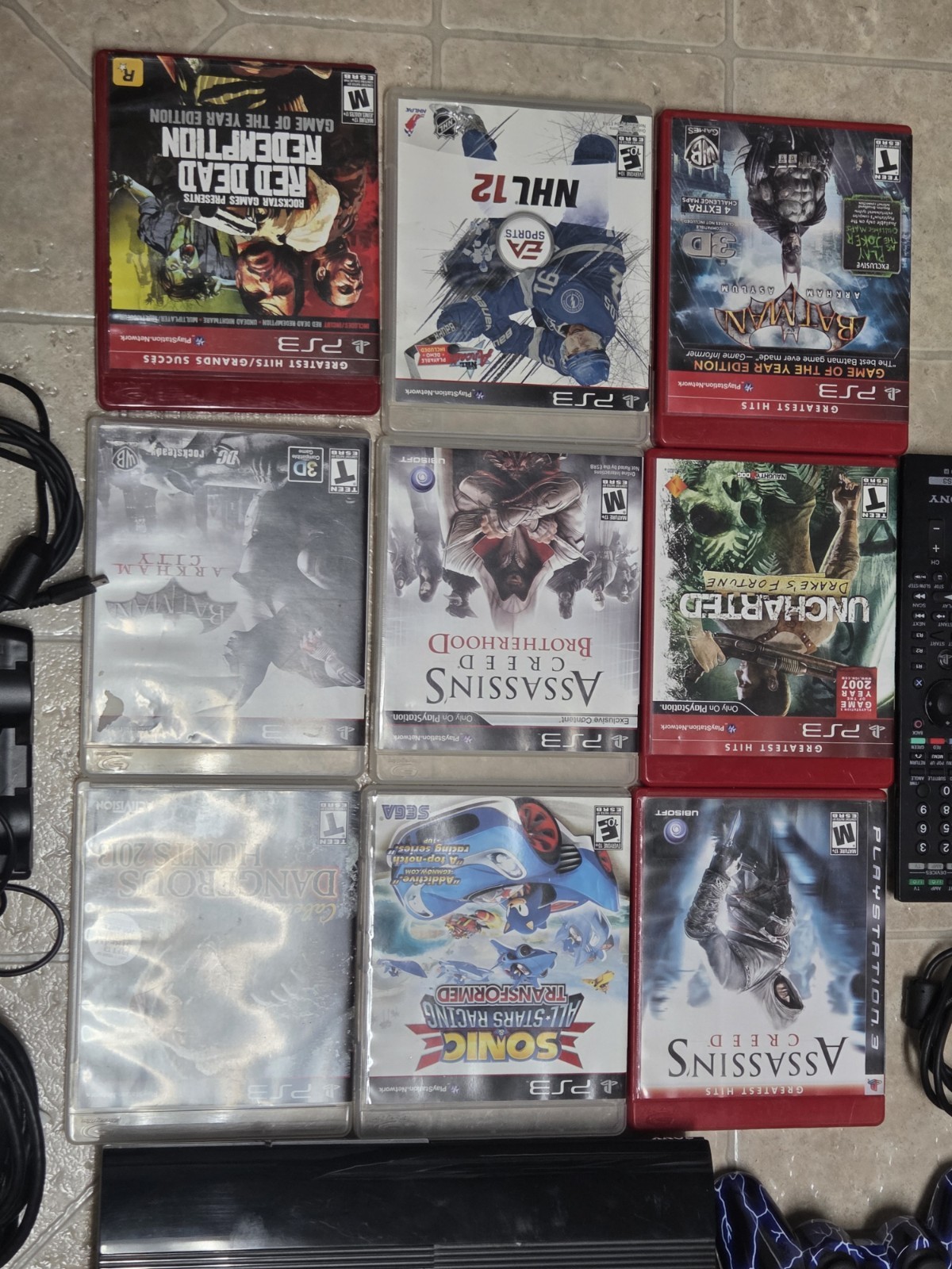 Sony PlayStation 3 PS3 Console Super Slim 250GB + 2 controllers, 9 Game -Bundle