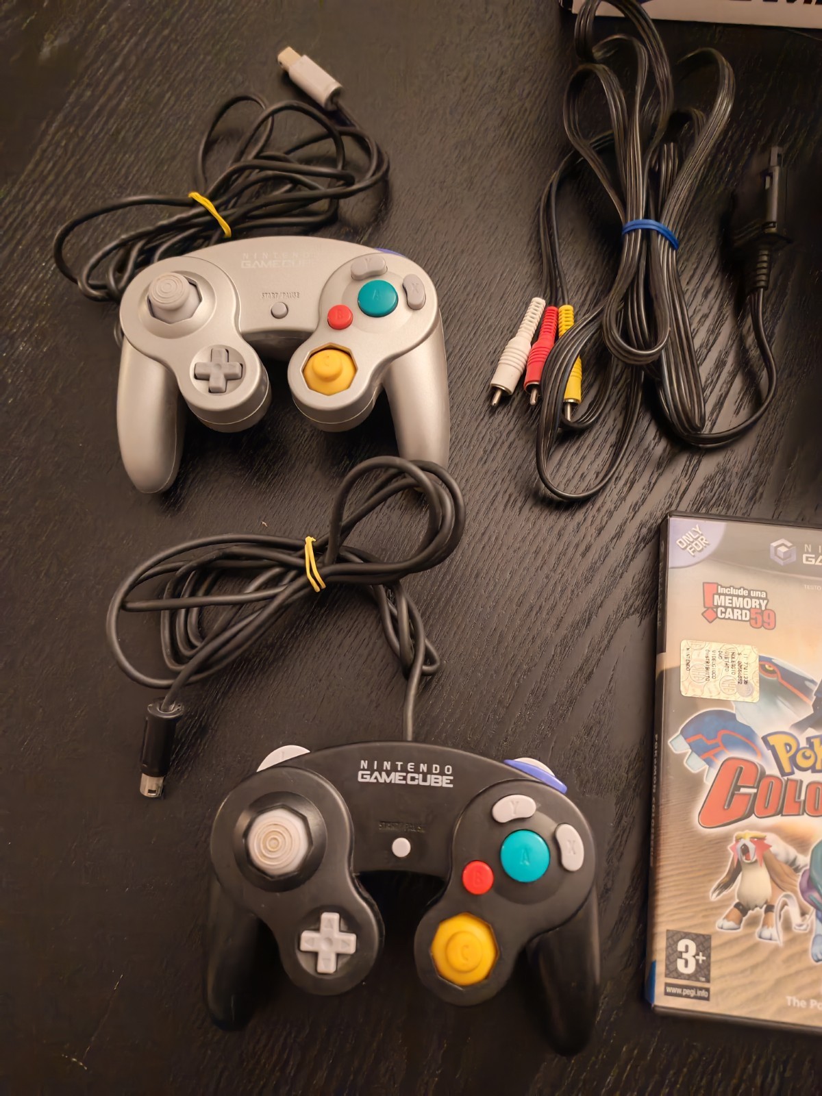 nintendo gamecube console