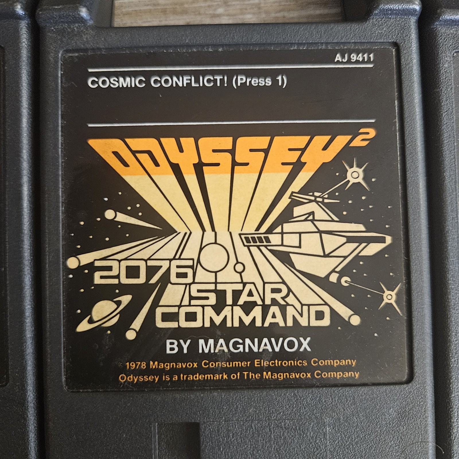 Magnavox Odyssey 2 Microprocessor Video Game System 10 Games PARTS REPAIR AS-IS