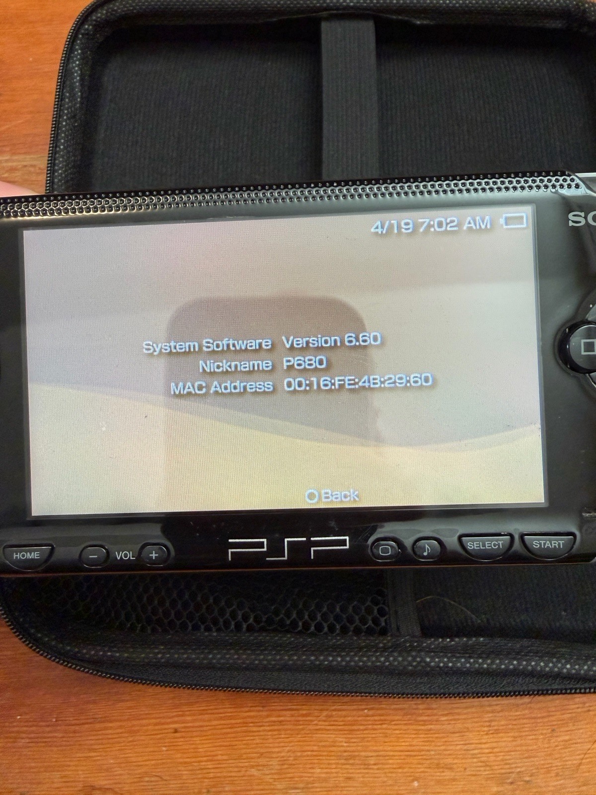 PSP- 1001b2 No Mod Original Everything Works Original Battery And Memory Card1gb