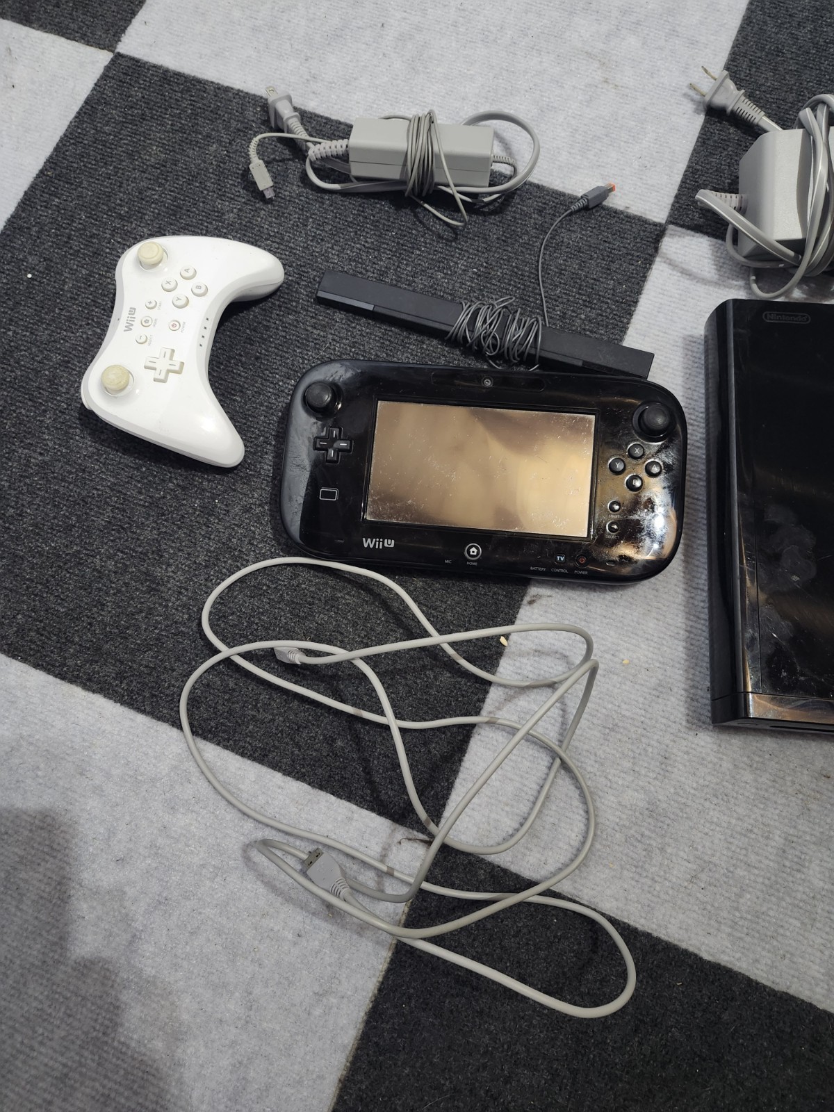 Wii U Console Black 32GB Complete Bundles and Sets! All Cords!
