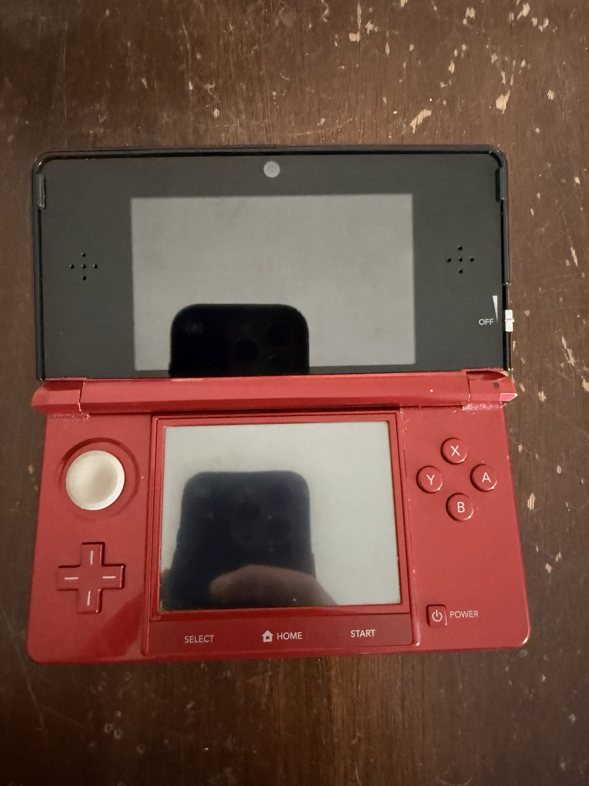 Nintendo 3DS Console Red Edition + 4 Pokemon Games/ 1 Non Pokemon Game