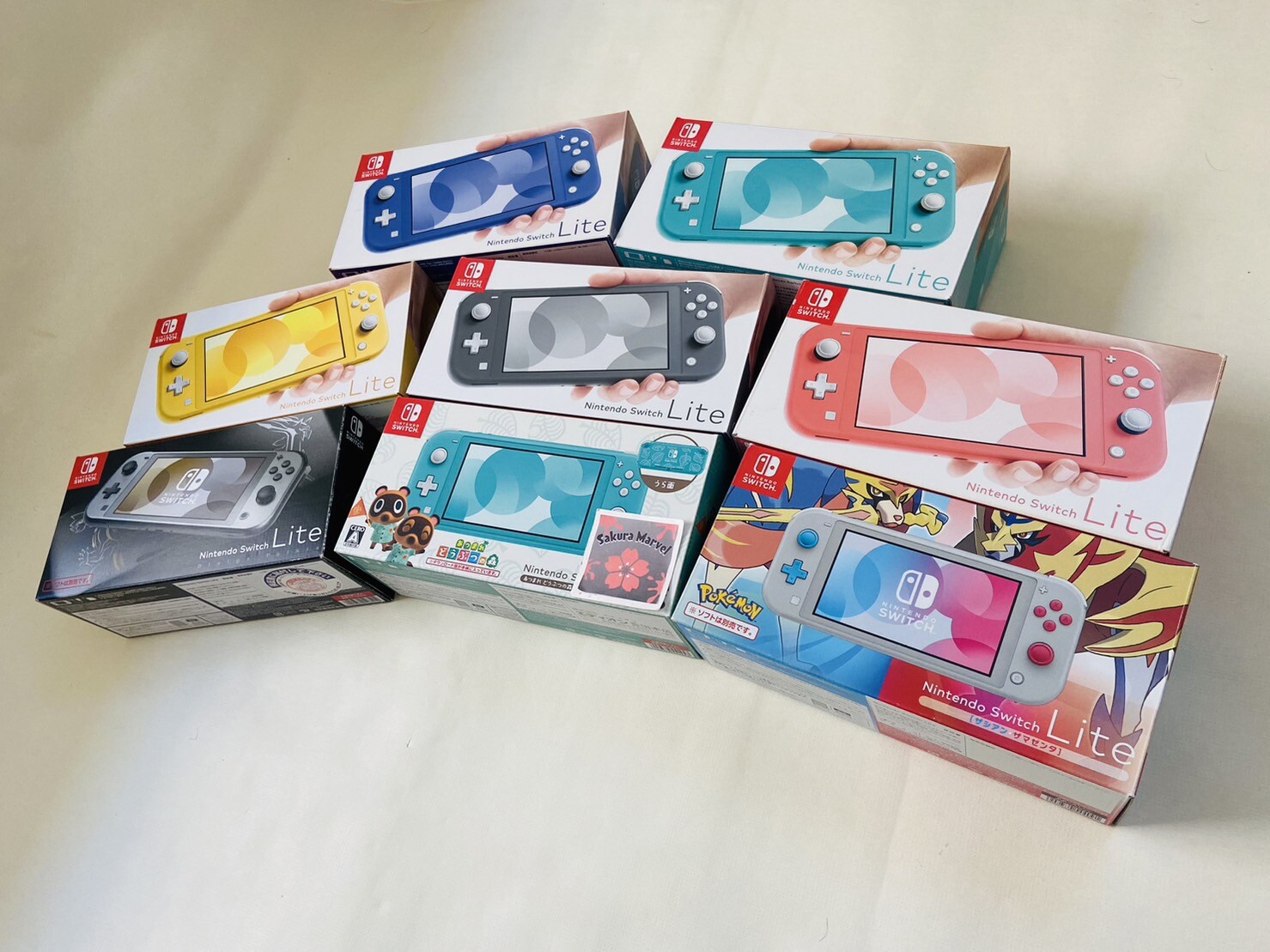 Nintendo Switch Lite Choose the Color Video Game Console w/Chager & Box Japan JP