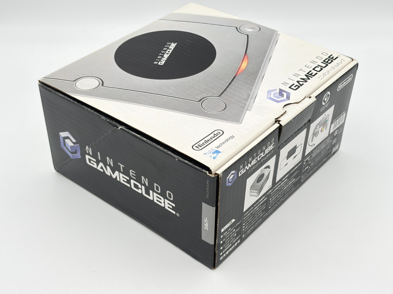 GameCube Silver Console Boxed FOR PARTS ONLY – Read Description