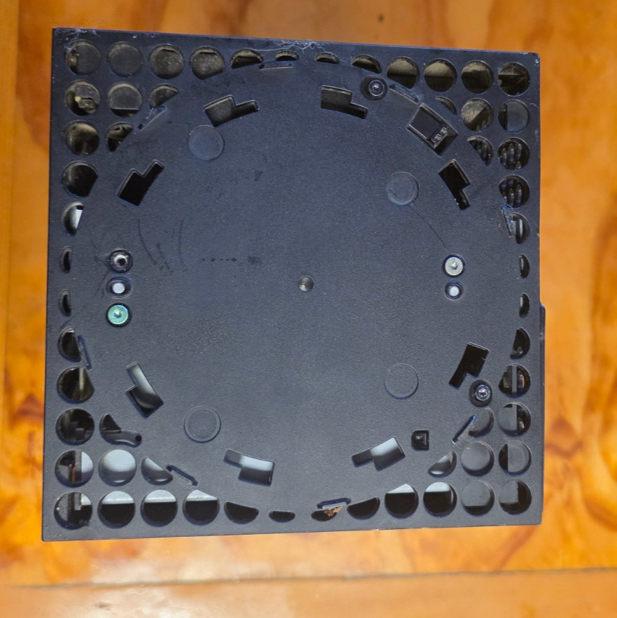 Microsoft Xbox Series x Console FOR PARTS, TURSN ON, NEEDS HDMI REPAIR!