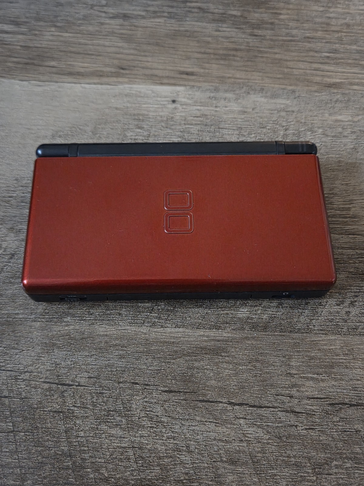 DS Lite (Crimson Color)