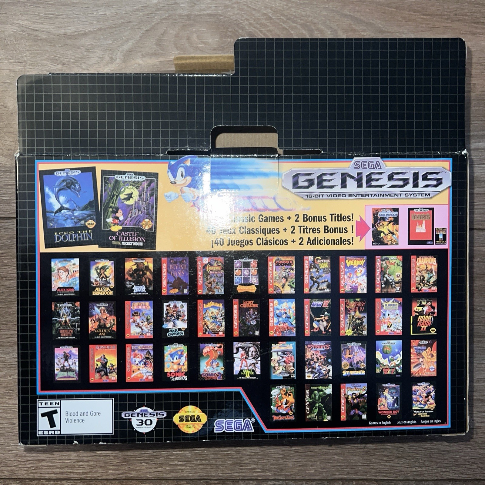 SEGA Genesis Classic Mini Console (MK-16000) w/ Box, Controllers, Manual, TESTED