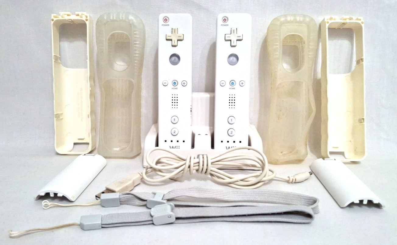 Wii Sports Console Bundle Controllers Video Games Fishing Baseball Golf Tennis