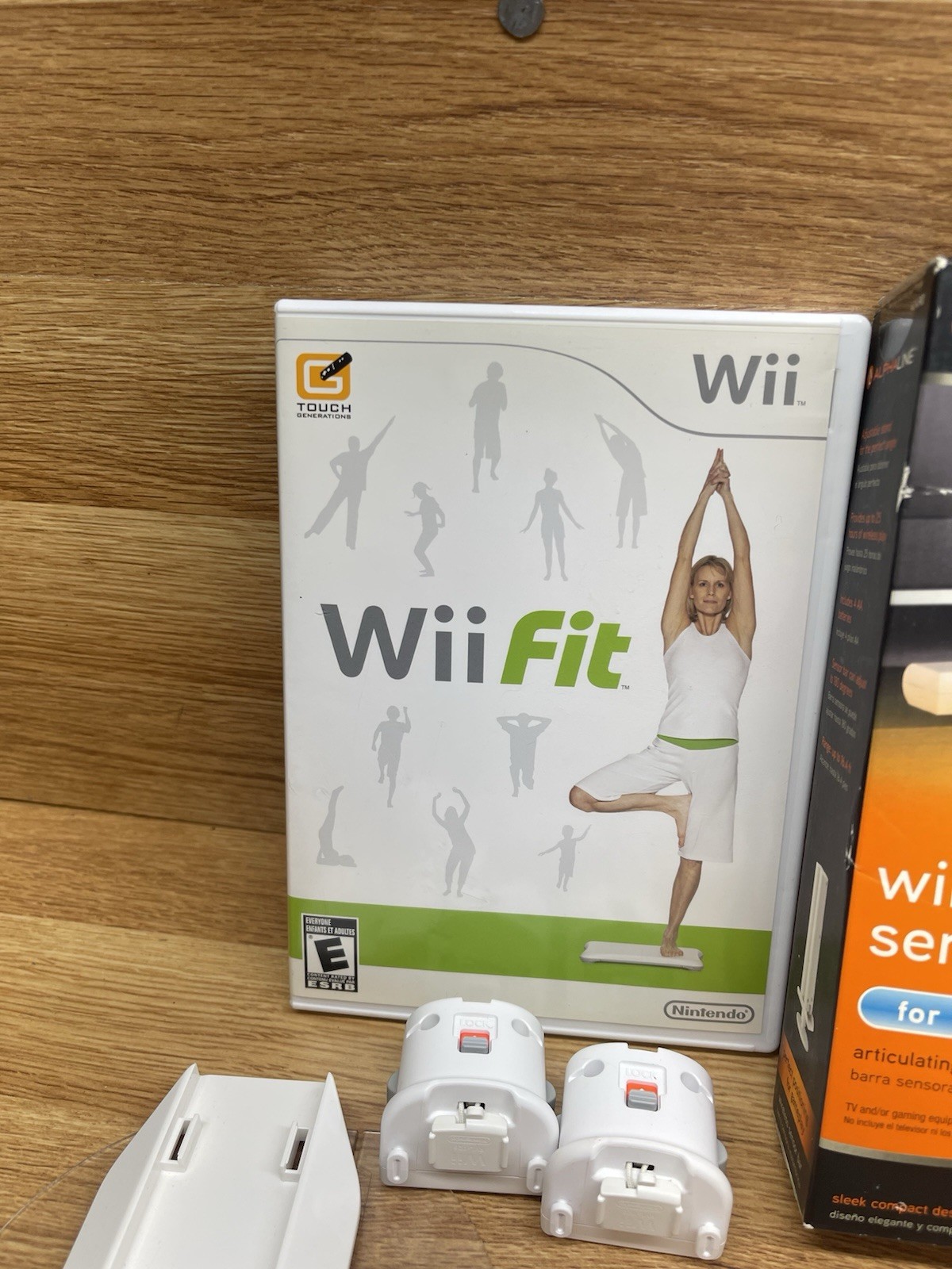 Nintendo Wii Console, Stand, Cords, 2 Controllers, 2 Nunchucks, Manual, 2 Games