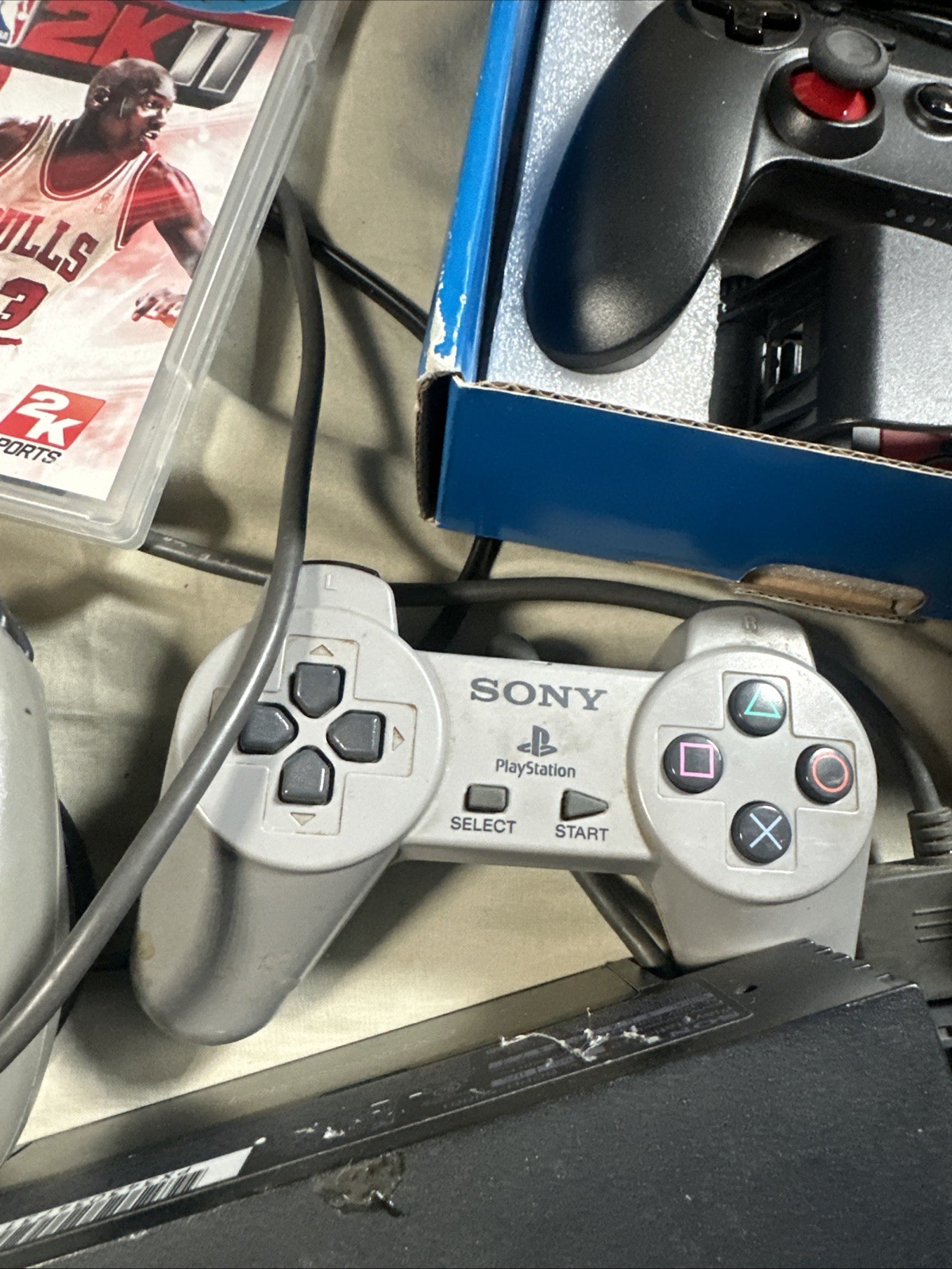 Sony PlayStation 2 Lot Console 7 controllers + cables PS2 & NBA 2k11