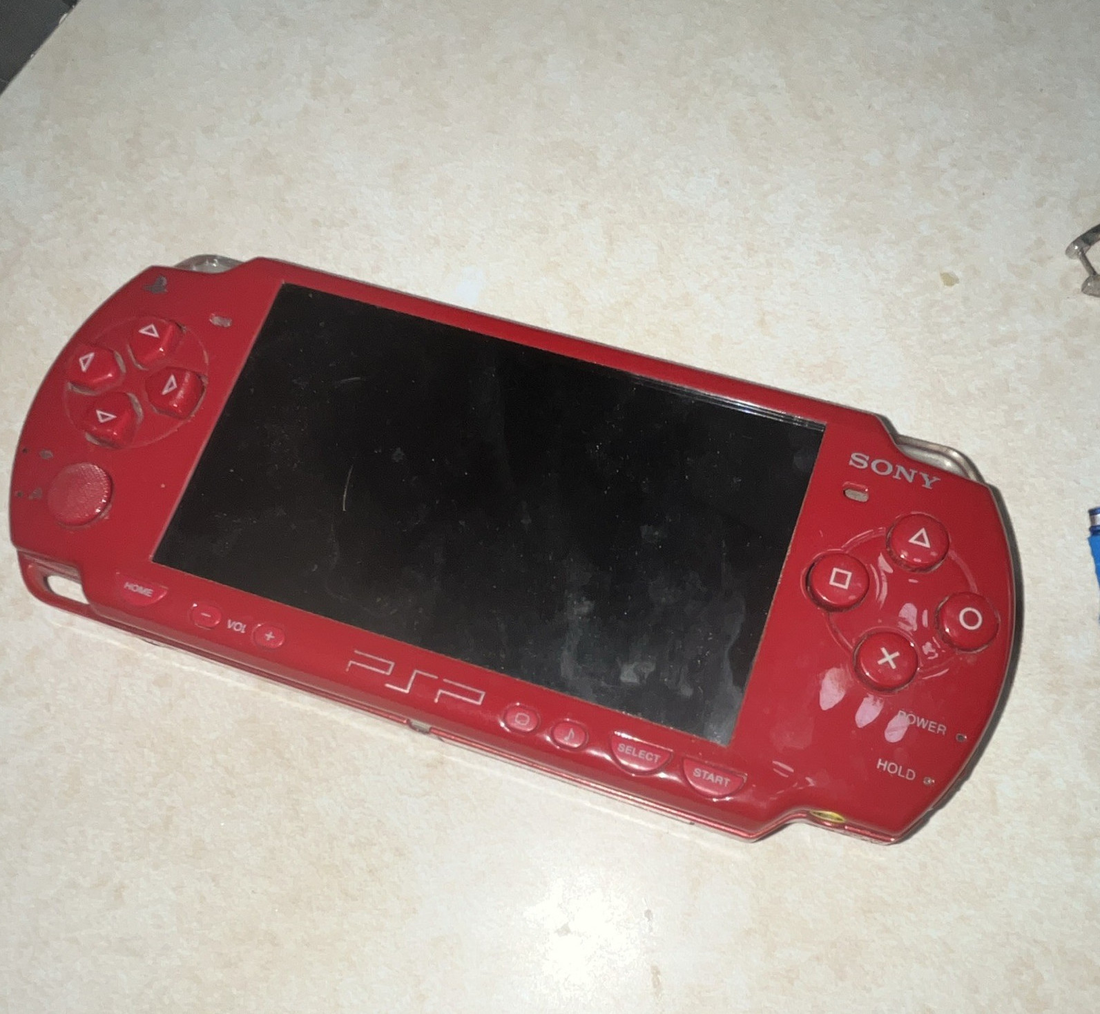 Sony PSP 3000 Red Handheld System, UMD Compatible, Region Free (PSP-3000)