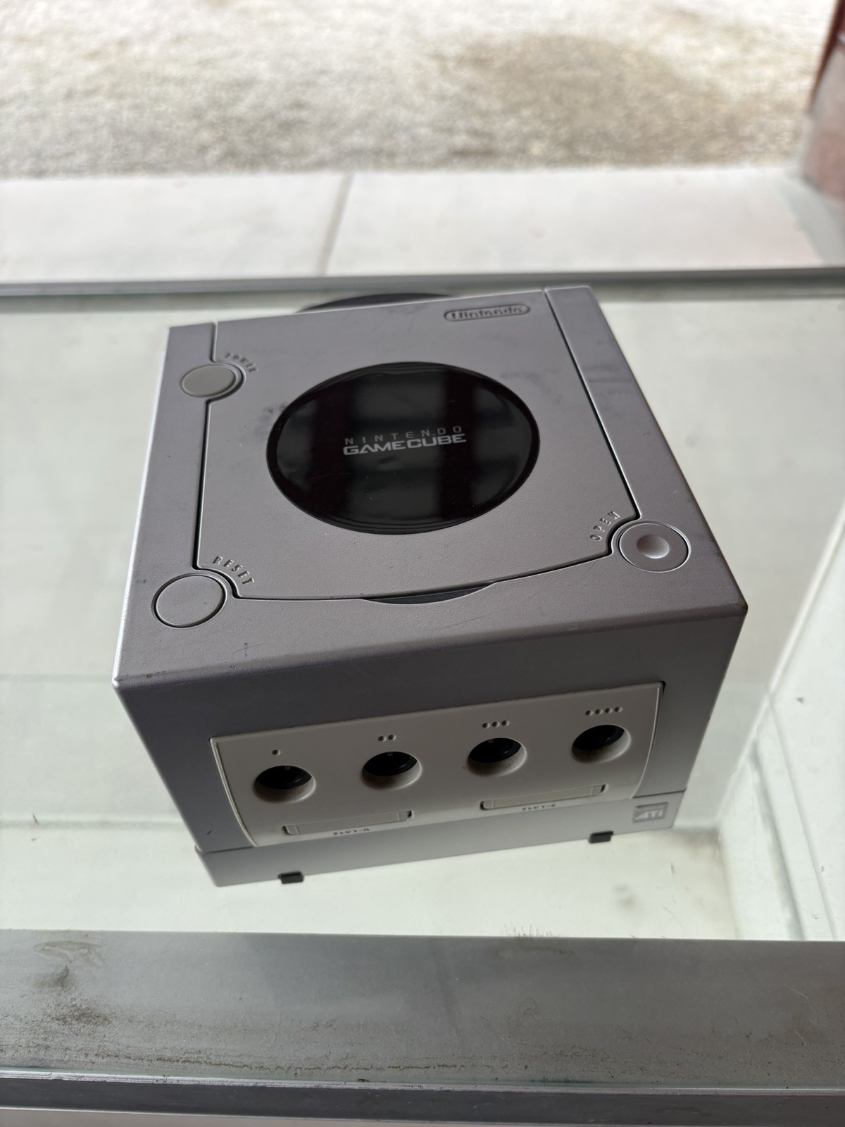 Nintendo GameCube Silver Console – DOES NOT WORK FOR PARTS ONLY – Laser Issues