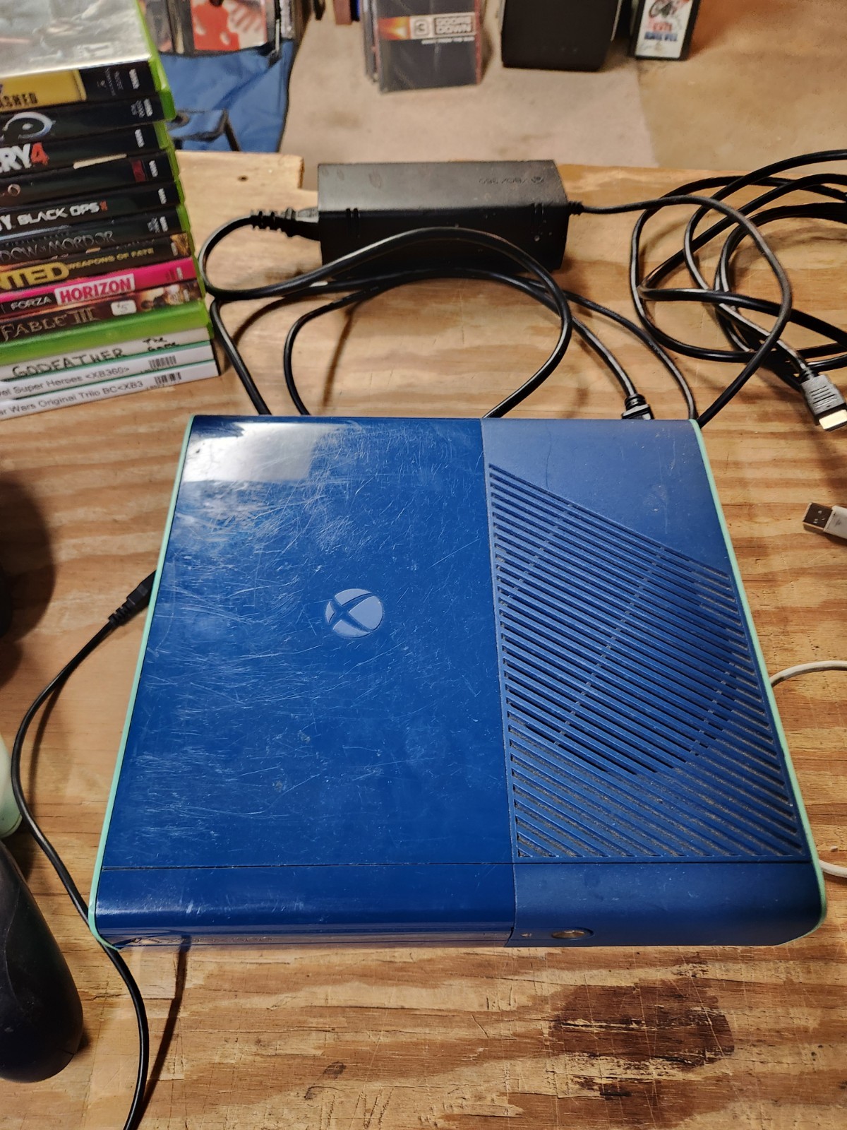 Microsoft Xbox 360 E 500GB Console Gaming System 1538 Blue Controllers Games