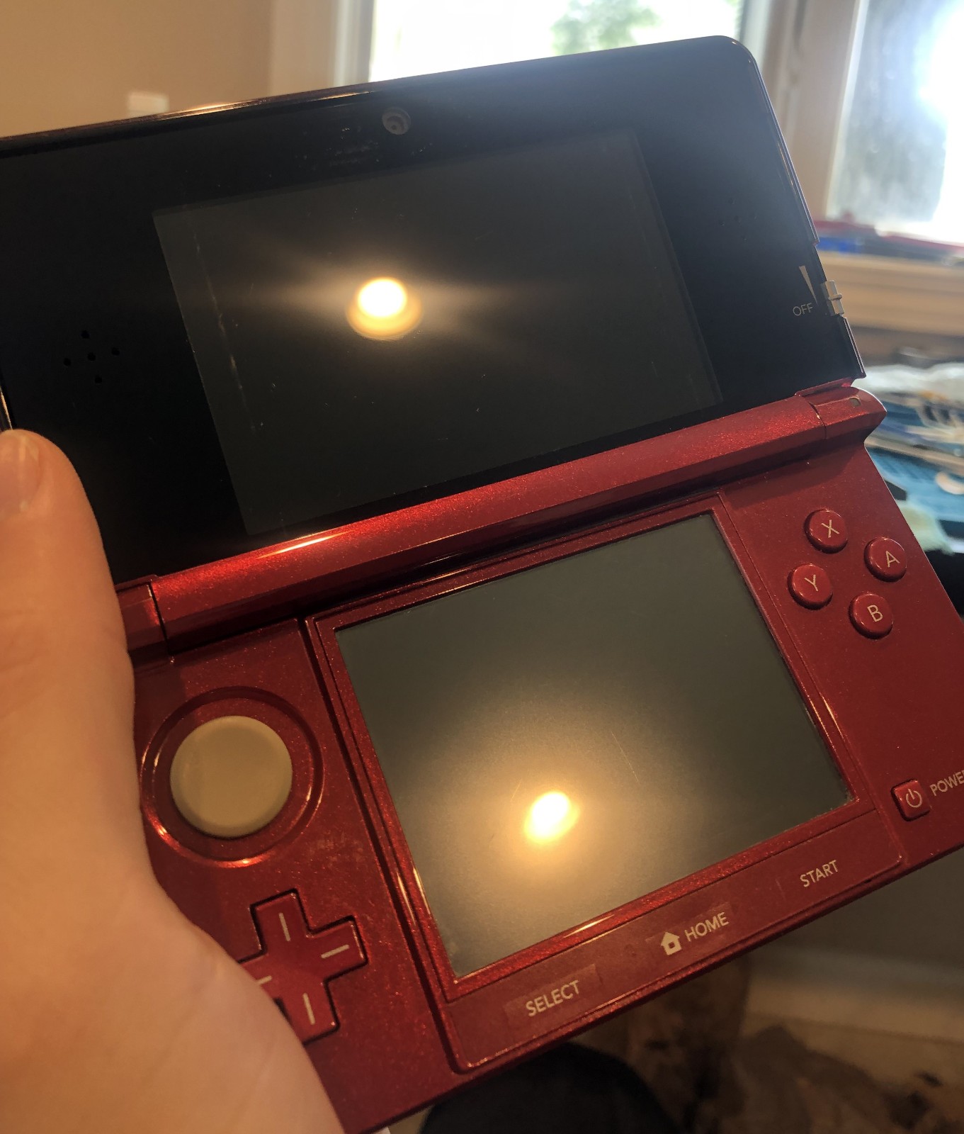 Nintendo 3DS Flame Red CTR-001 Handheld Console w/ Charger/Stylus– Fully Tested