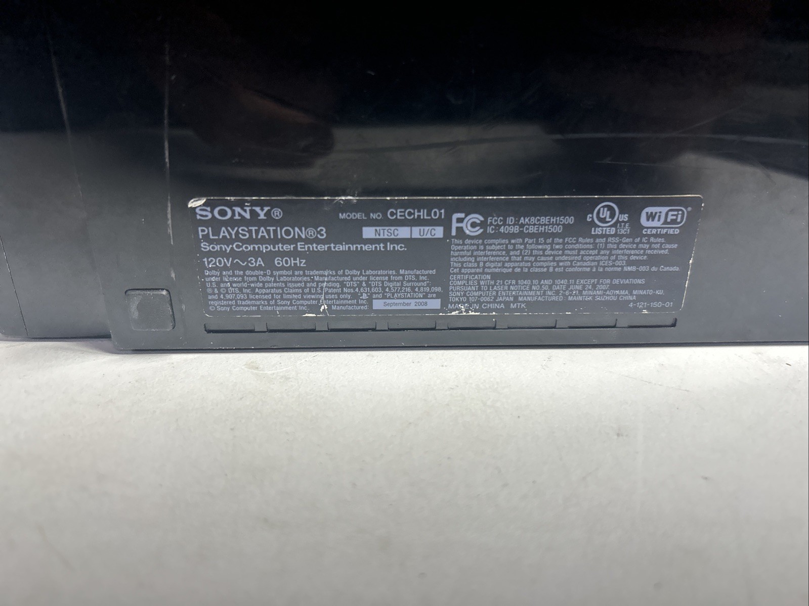 Playstation 3 PS3 Fat Console CECHL01 For Parts Repair Only Powers On No Display