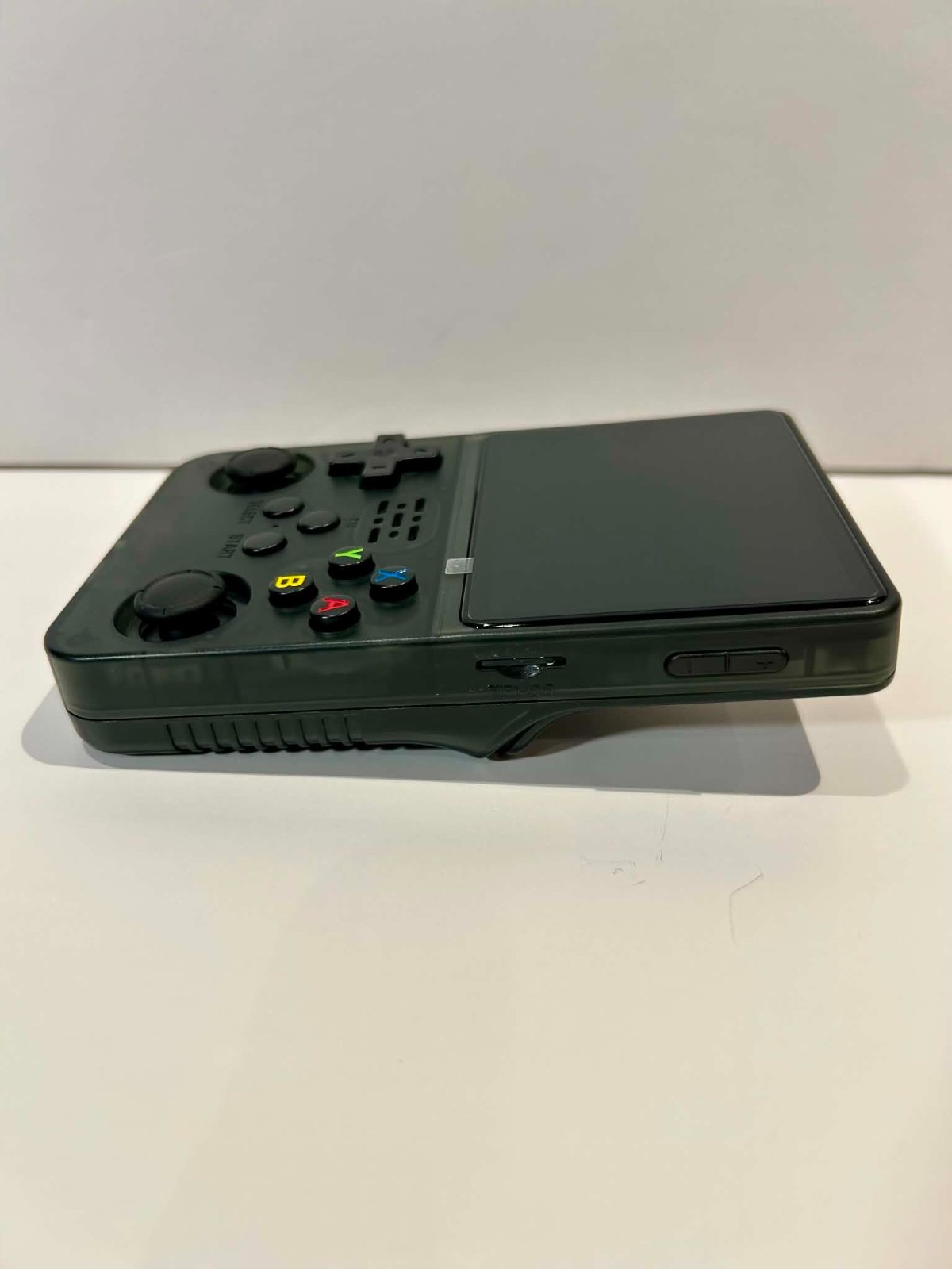 R36S RetroGamer Pro Black Handheld Console w/ 60,000+ Loaded SD Card Working