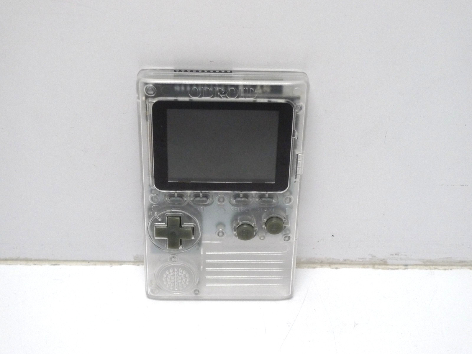 Odroid-Go Handheld Emulation Console 10th Anniversary, 2GB microSD Card | Read