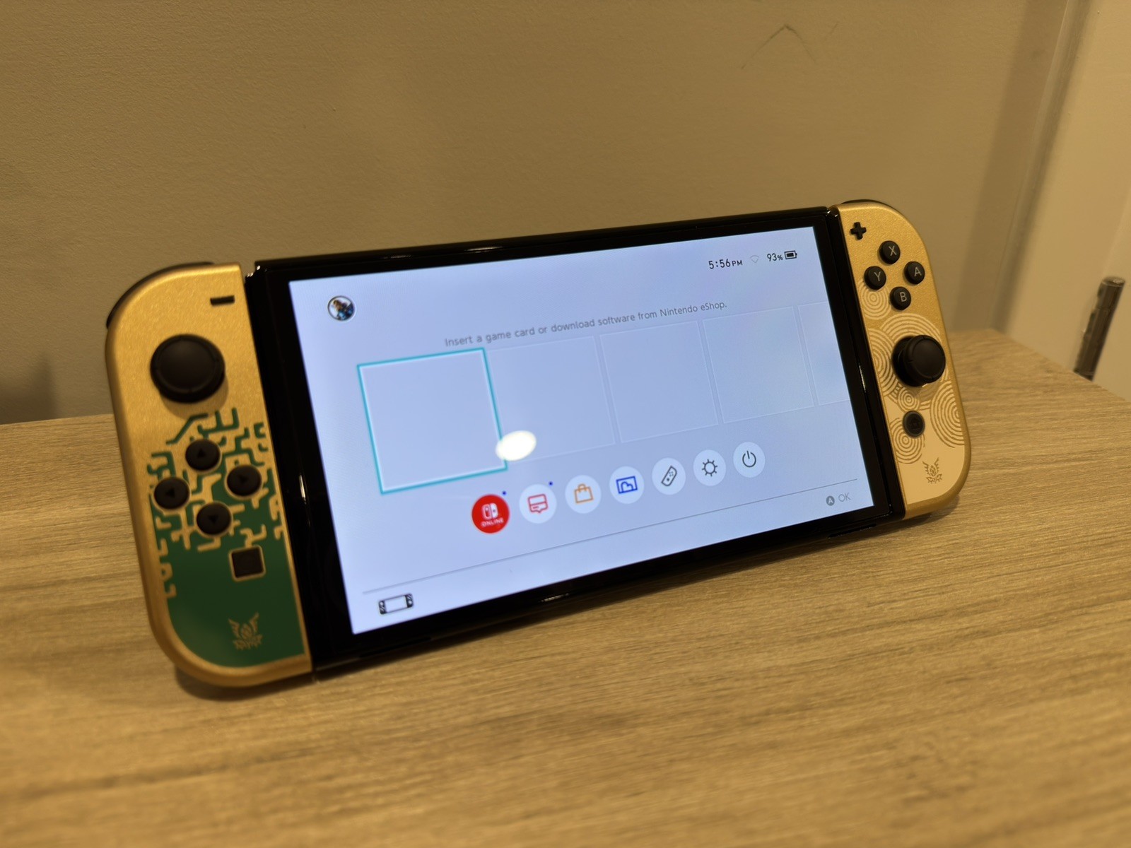 Nintendo Switch (OLED Model) HEG-001 The Legend of Zelda: Tears of the…