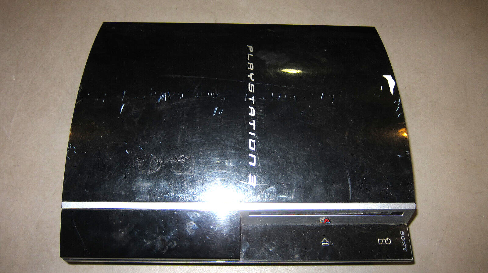 PS3 FAT 80g Console Only CECHL01 No Cords – UNTESTED – FREE SHIPPING