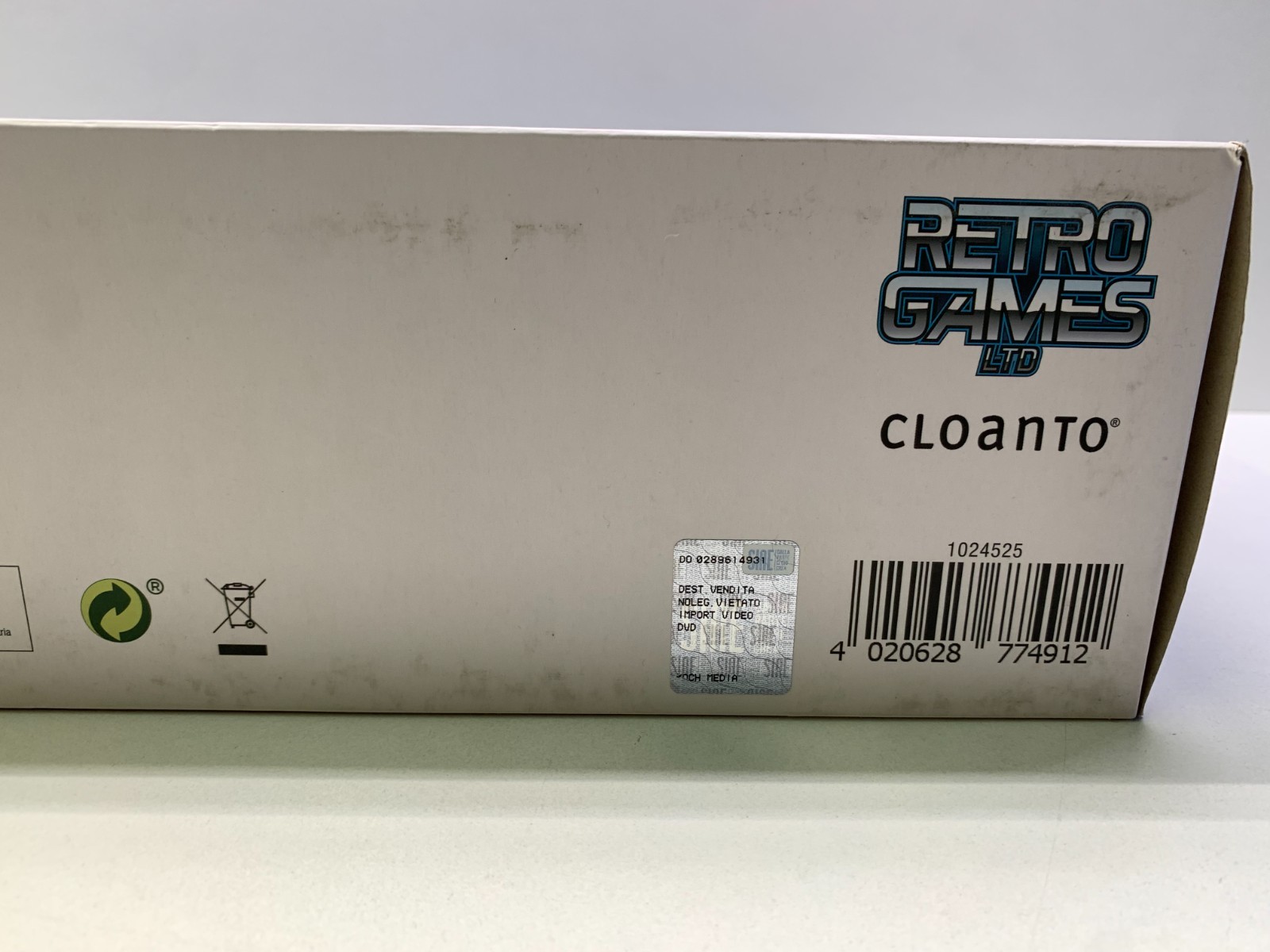 MINI COMMODORE 64 CONSOLE – C 64 – PAL REGION FREE NEW AVAILABLE NEW