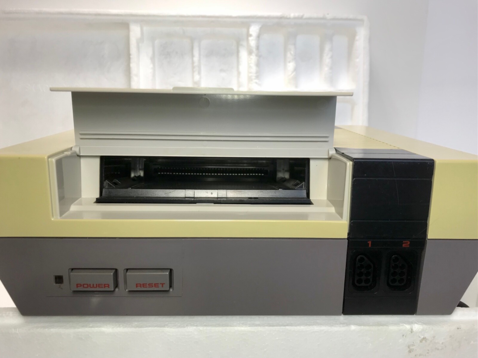 Original Nintendo Entertainment System: Action Set (NES) Gray Gun Tested