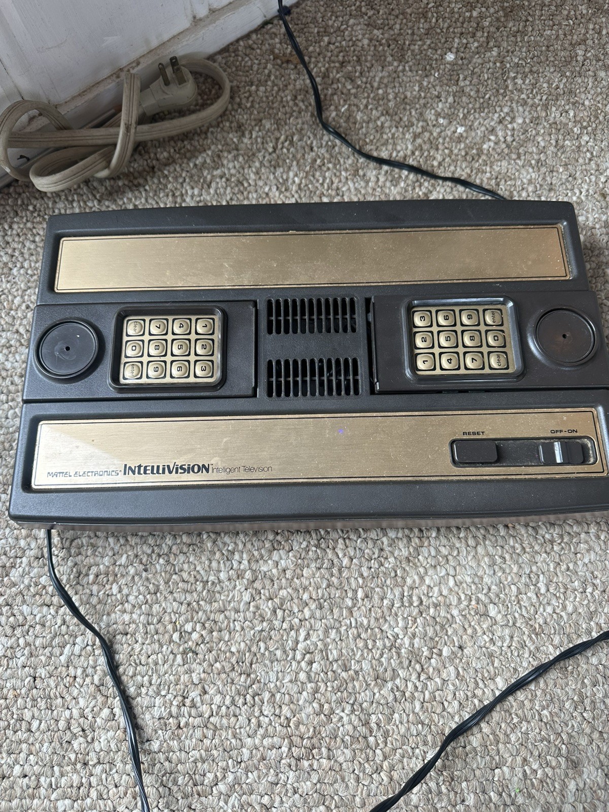 Mattel Intellivision Console Model 2609 (1979) For Parts/Repair As-Is No AV Cord