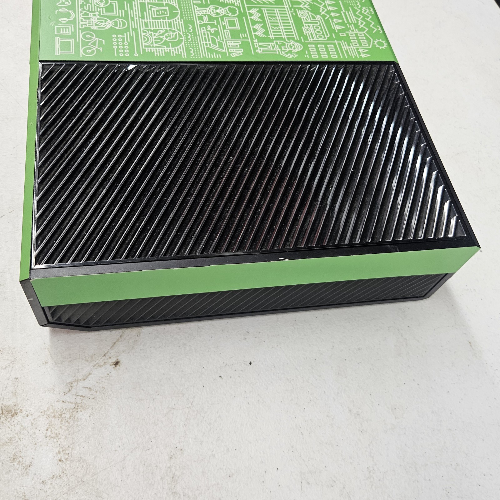 Rare Microsoft Xbox One Inclusive Tech Lab Console 1540 and Adaptive Controller