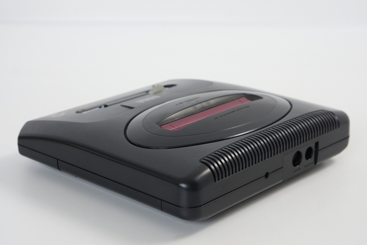 Mega Drive 2 SEGA Console System Boxed HAA-2502 Tested A3043241