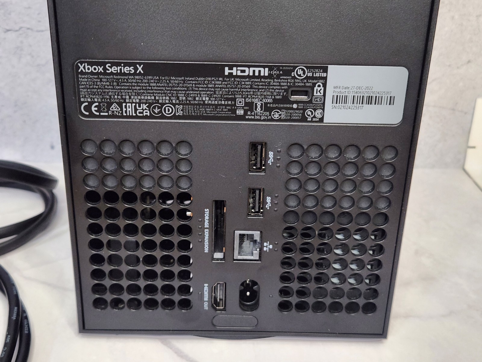 XBOX SERIES X-ONLY USED FOR 1 WEEK-CONSOLE, CORDS, REMOTE, INSTRUCTION MANUAL