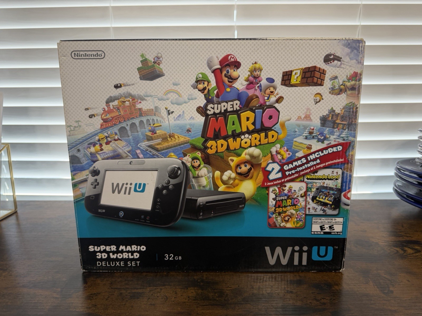 NINTENDO Wii U Deluxe Set Super Mario 3D World