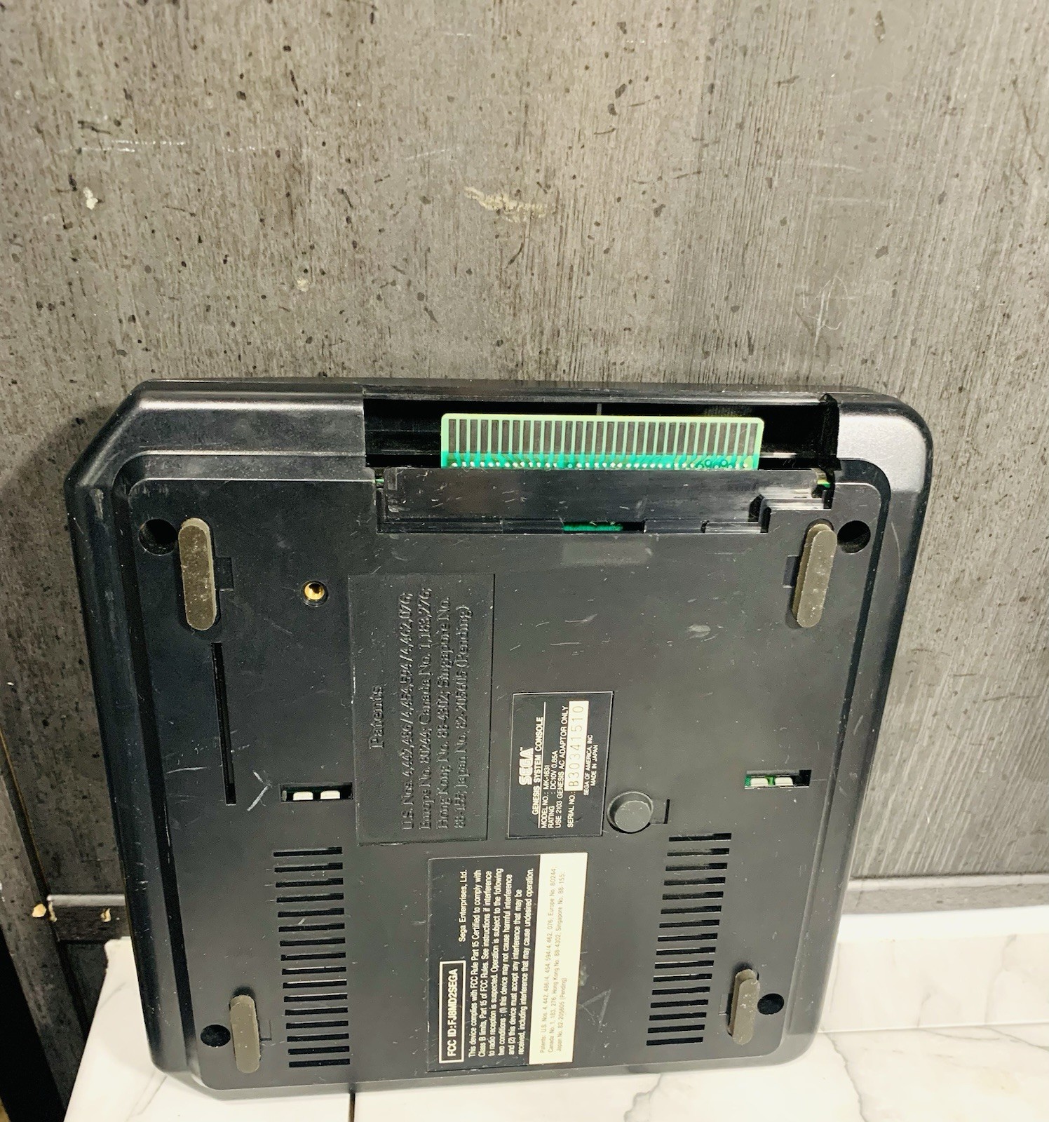 SEGA Genesis Model 2 Console And One Controller Missing A/v Cord And Side Cover