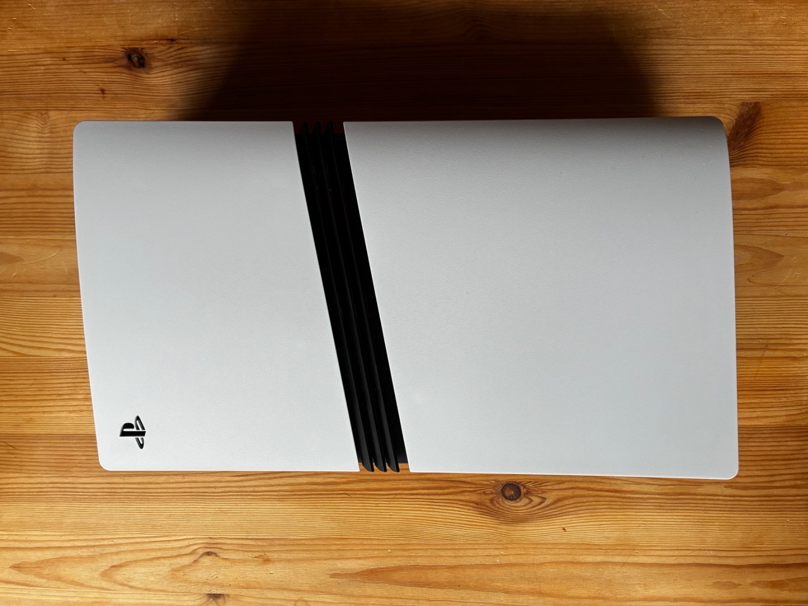 Playstation 5 Pro – Complete in original packaging, excellent condition,