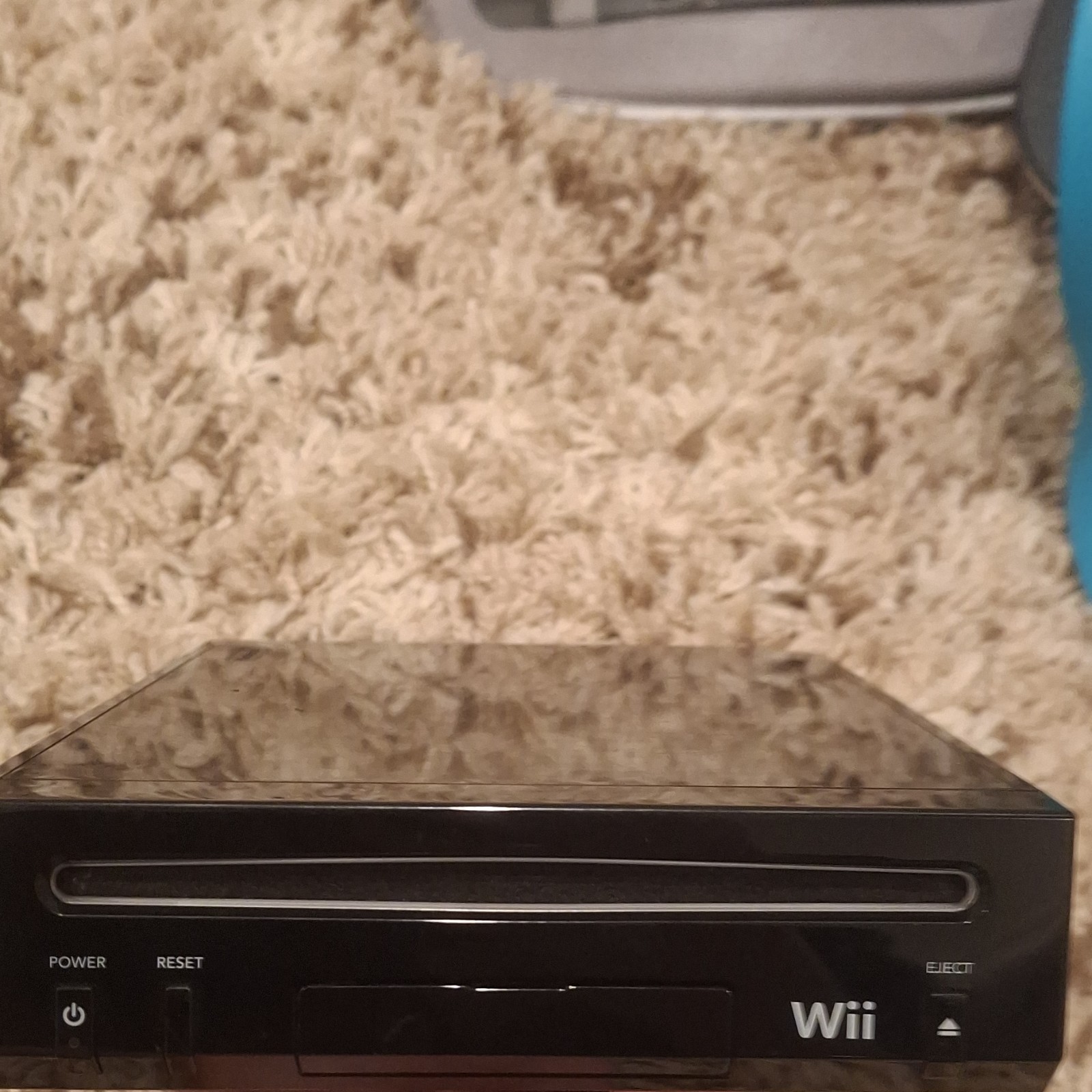 Nintendo Wii Black Console with Controllers, Sensor Bar, Motion Control