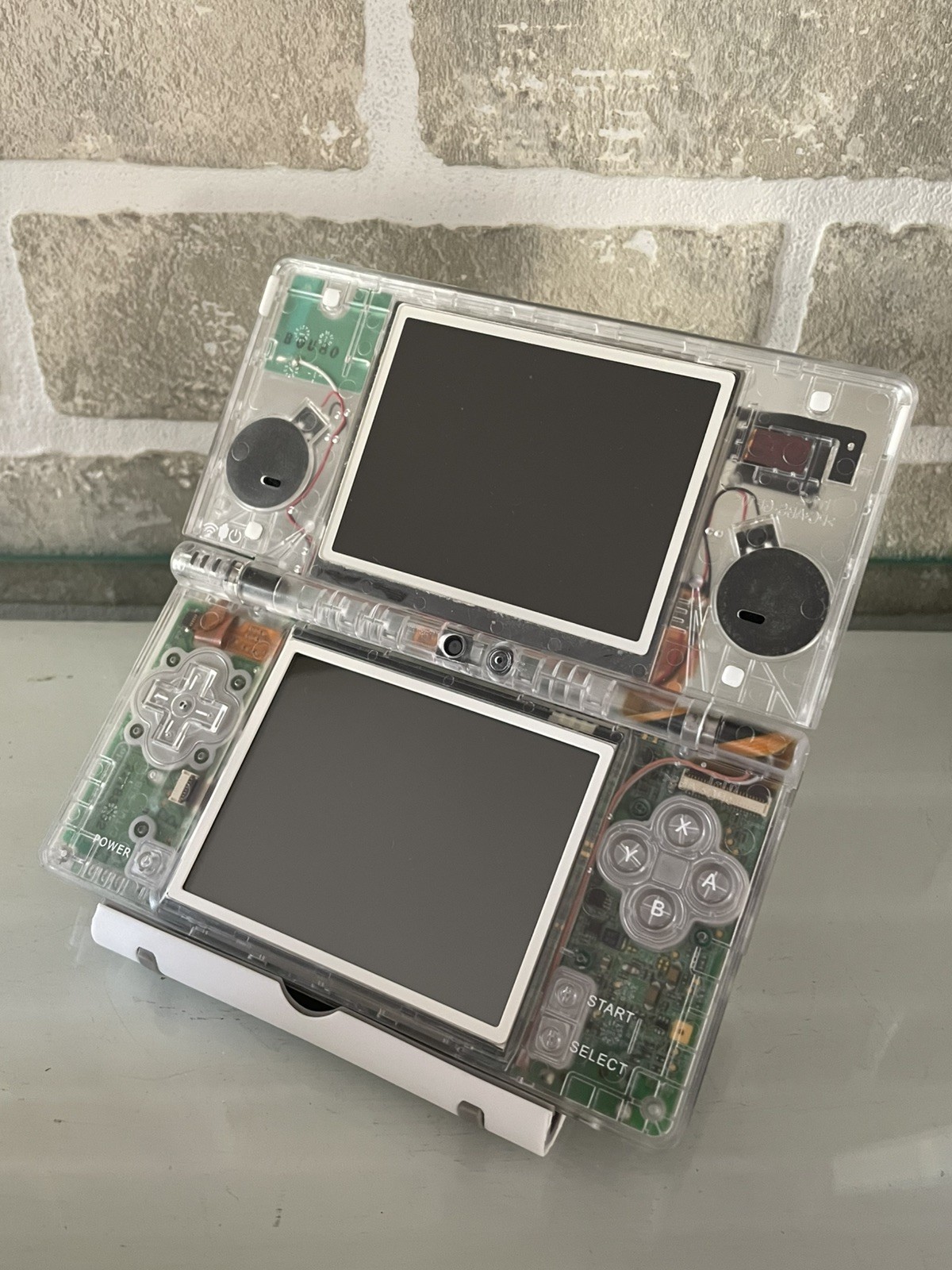 DSi – Clear Shell | Region-Free | 32GB SD | Modified – READ DESC