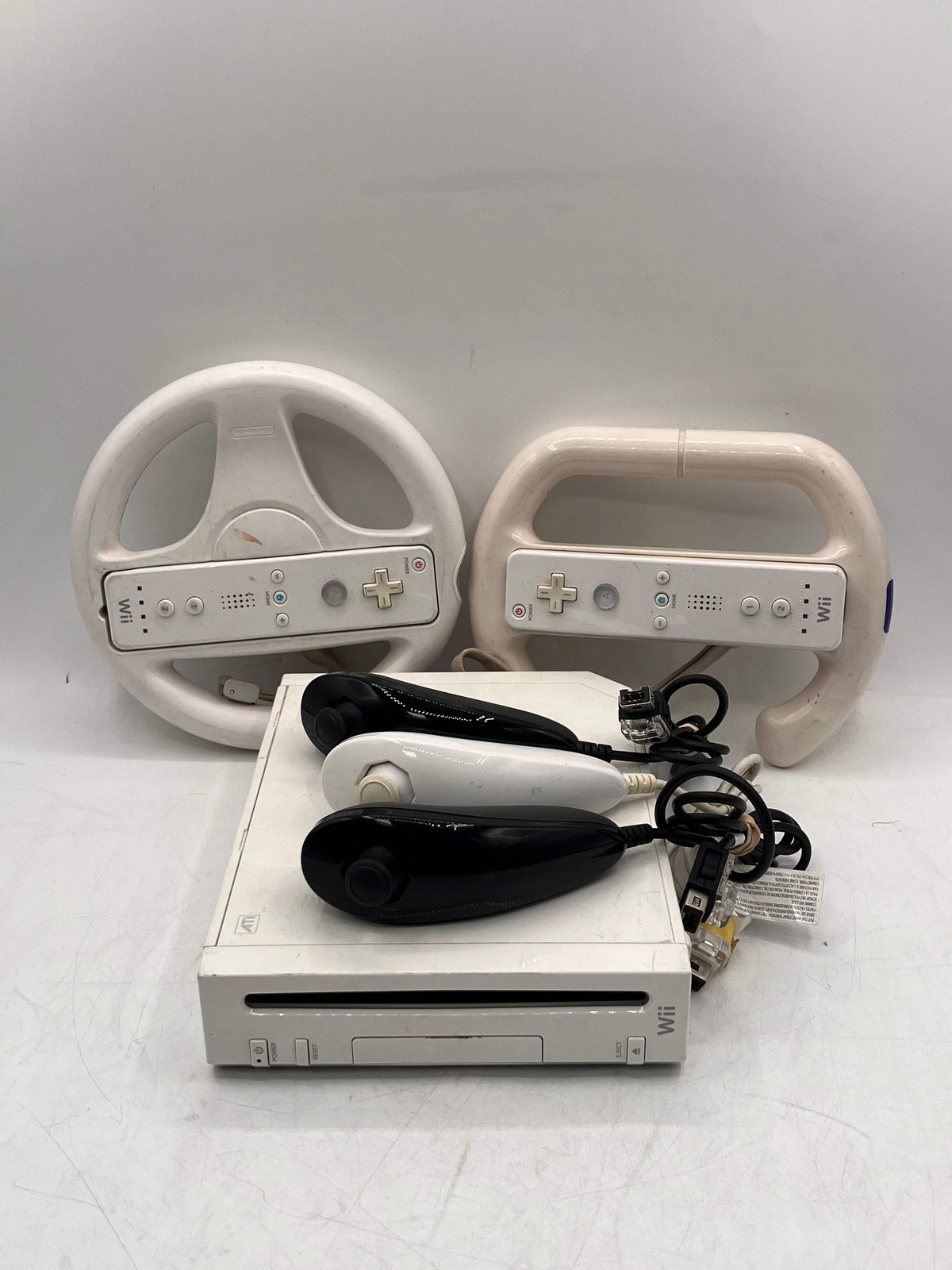 Nintendo Wii RVL-001 Video Game System Tested w/ Accessories Free Shipping