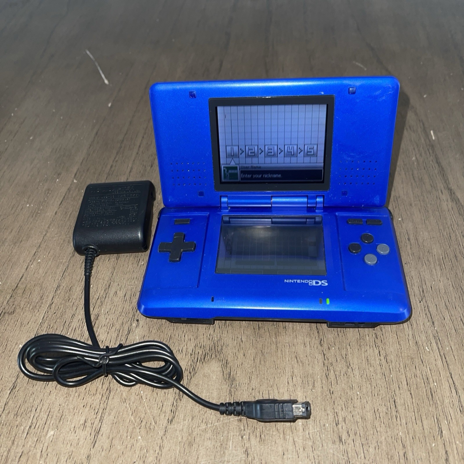 Nintendo DS Model NTR-001 (Cobalt Blue) – Tested And Working Console And Charger