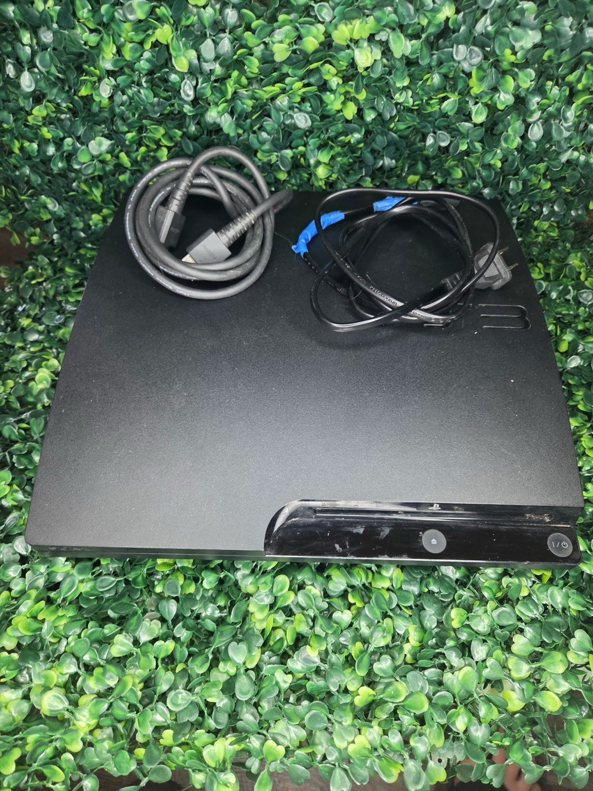 Sony PlayStation 3 Bundle With 7 Games, Move Controllers & Camera – Need Hdd Fix